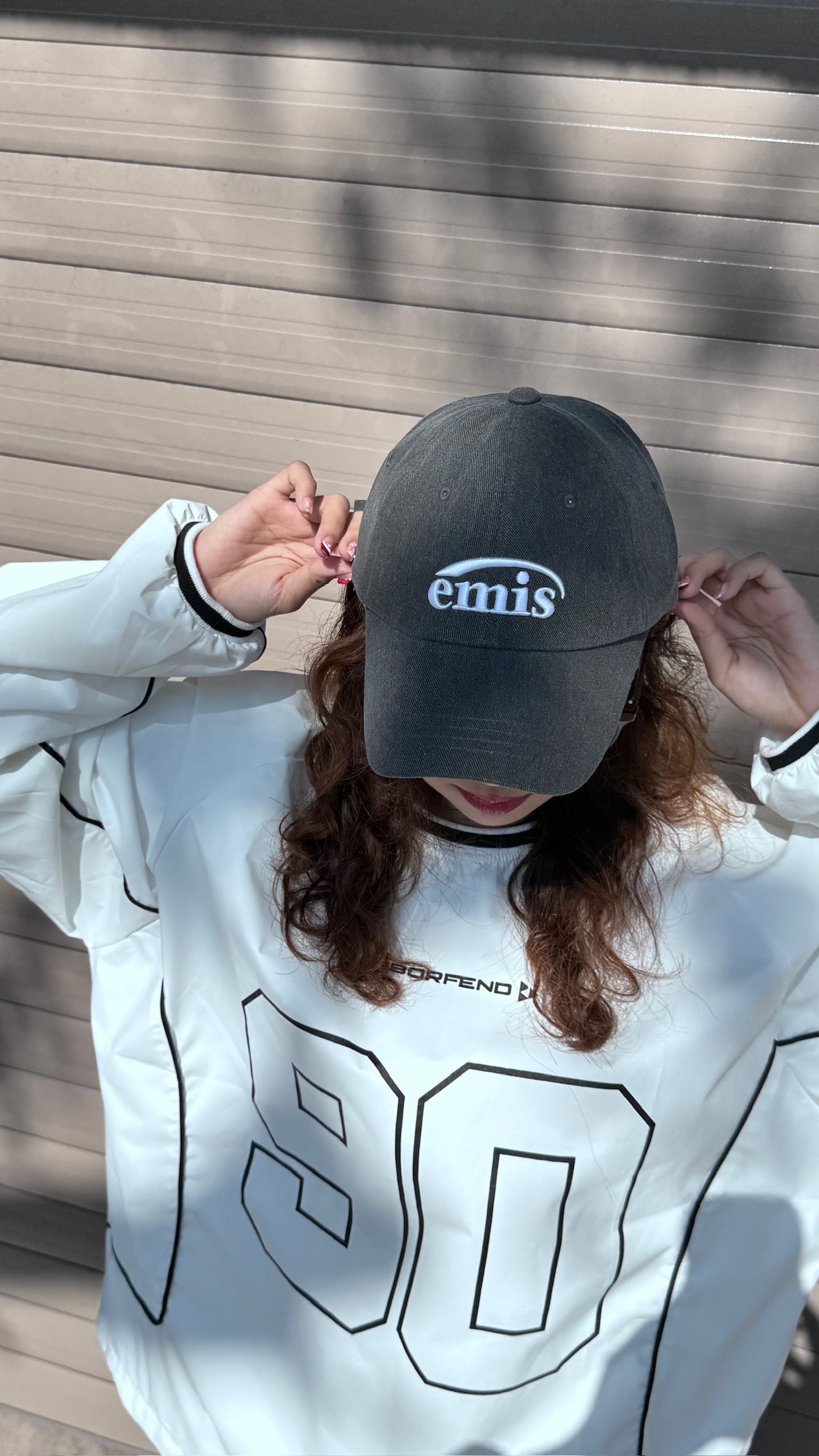 韓國 emis 刺繡羊毛氈感棒球帽 (2colors)