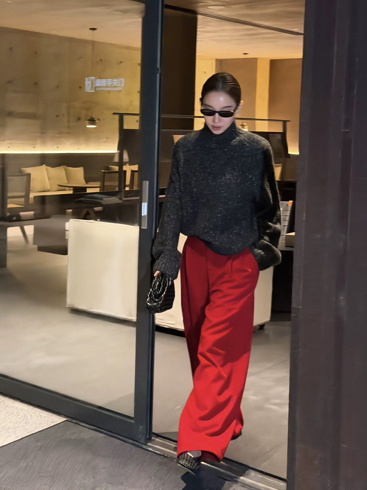 質感灰閃閃亮片高領針織毛衣-S-M (Elegant & Love)