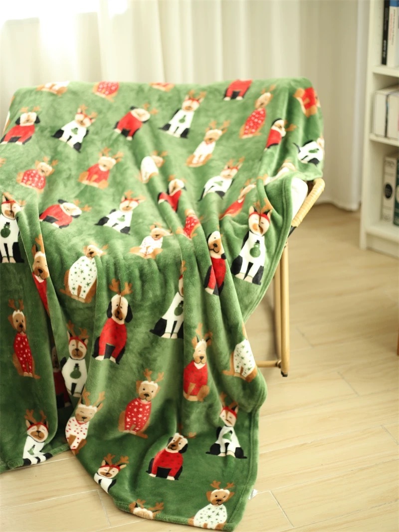 熱賣百件的聖誕毛毯強勢回歸！！！