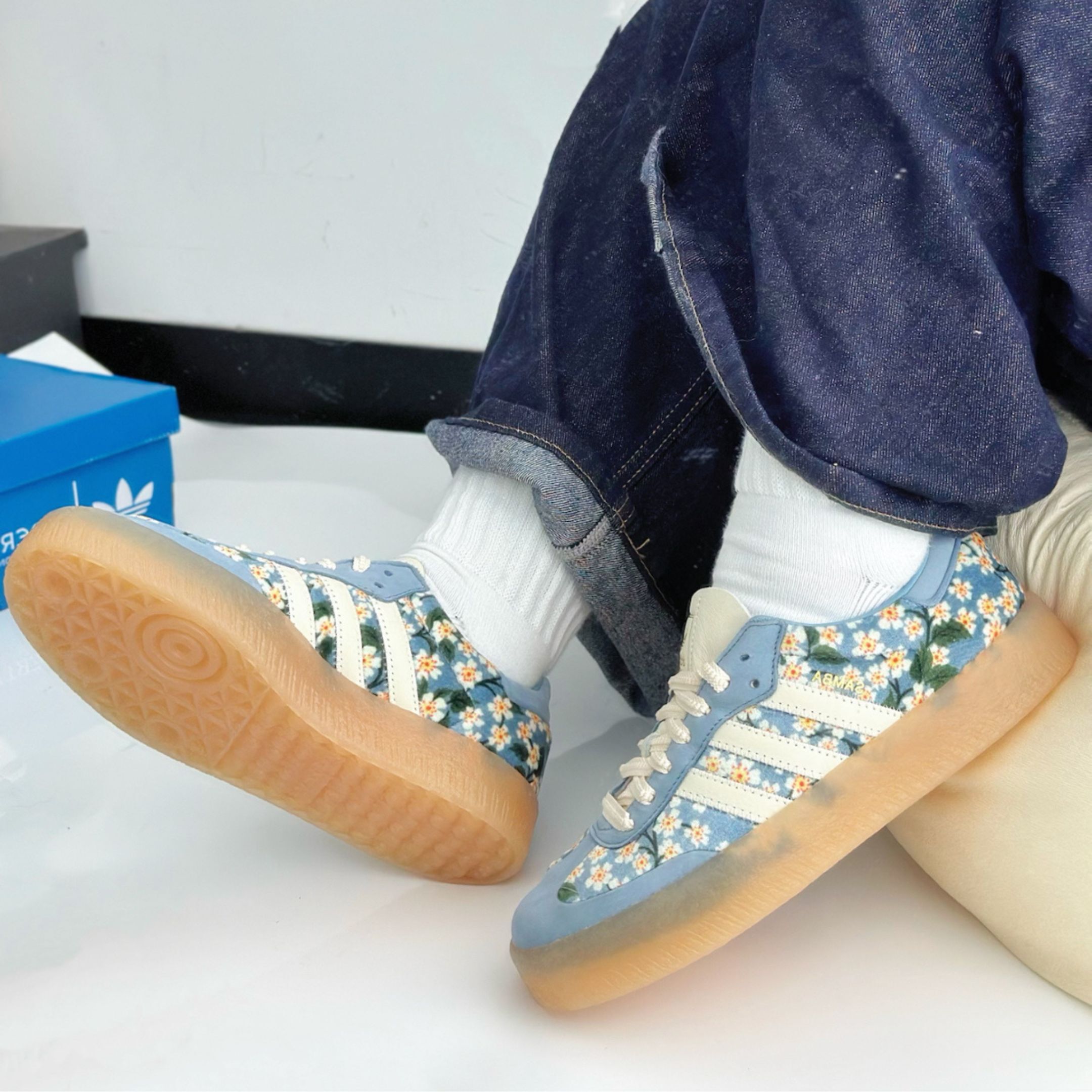 NICEDAY 代購 Liberty London x Adidas Samba 聯名 小花 藍 淺藍 滿版小花 女鞋 JQ6046