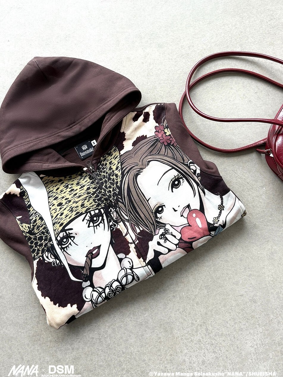 I DON‘T SMOKE X NANA  NANA&奈正面大圖印花 背後字母 棕色連帽外套 DONSMOKE