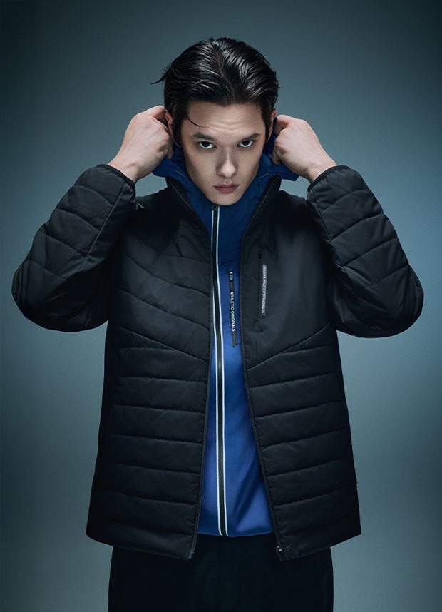 DESCENTE 迪桑特 機能外套 黑色