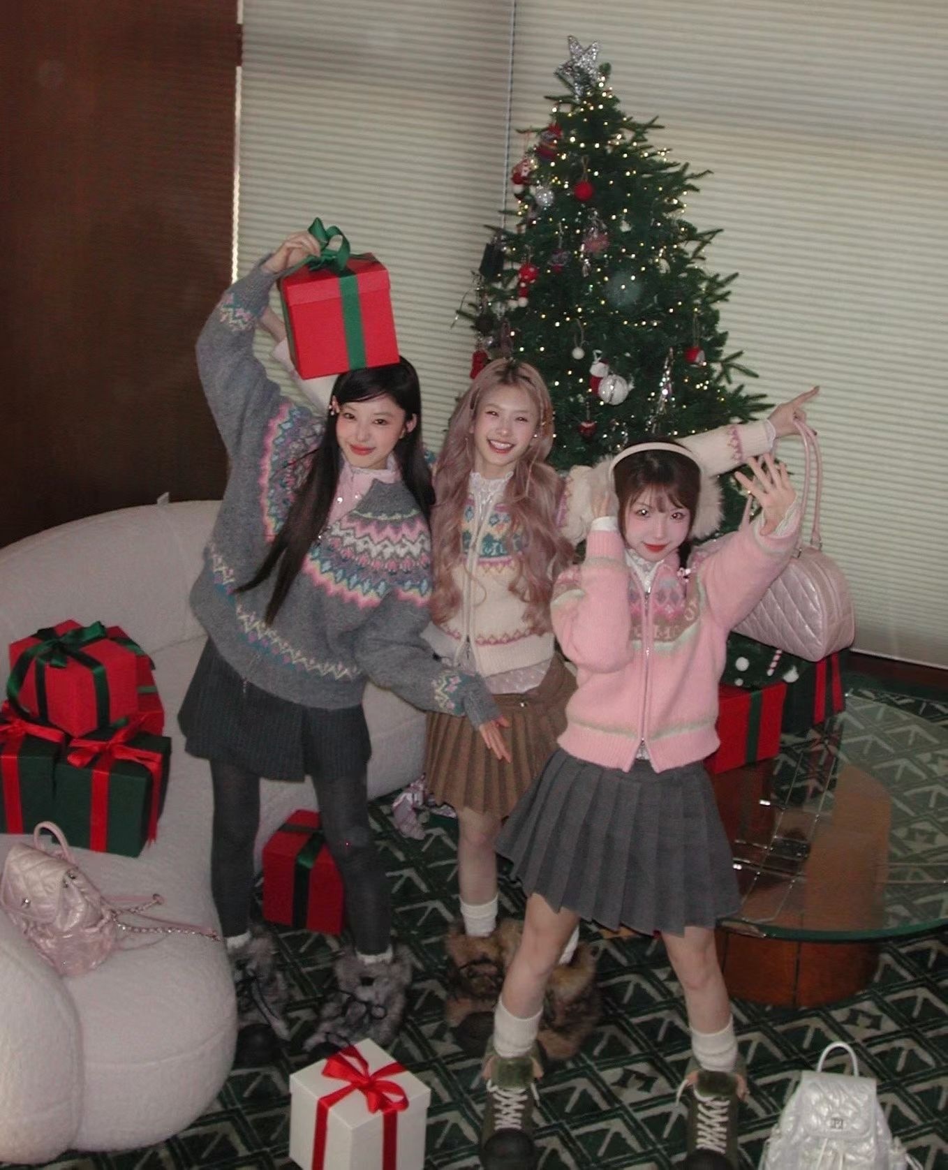 費爾島風雙開拉鍊翻領毛衣