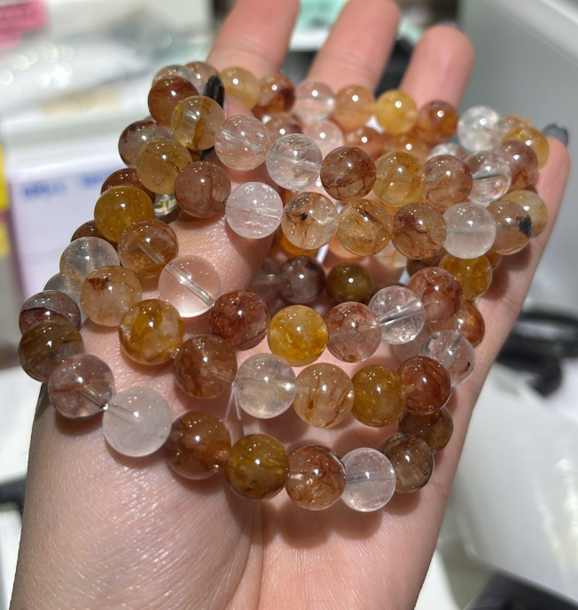 251201 - D14 9mm++糖紙膠花手串