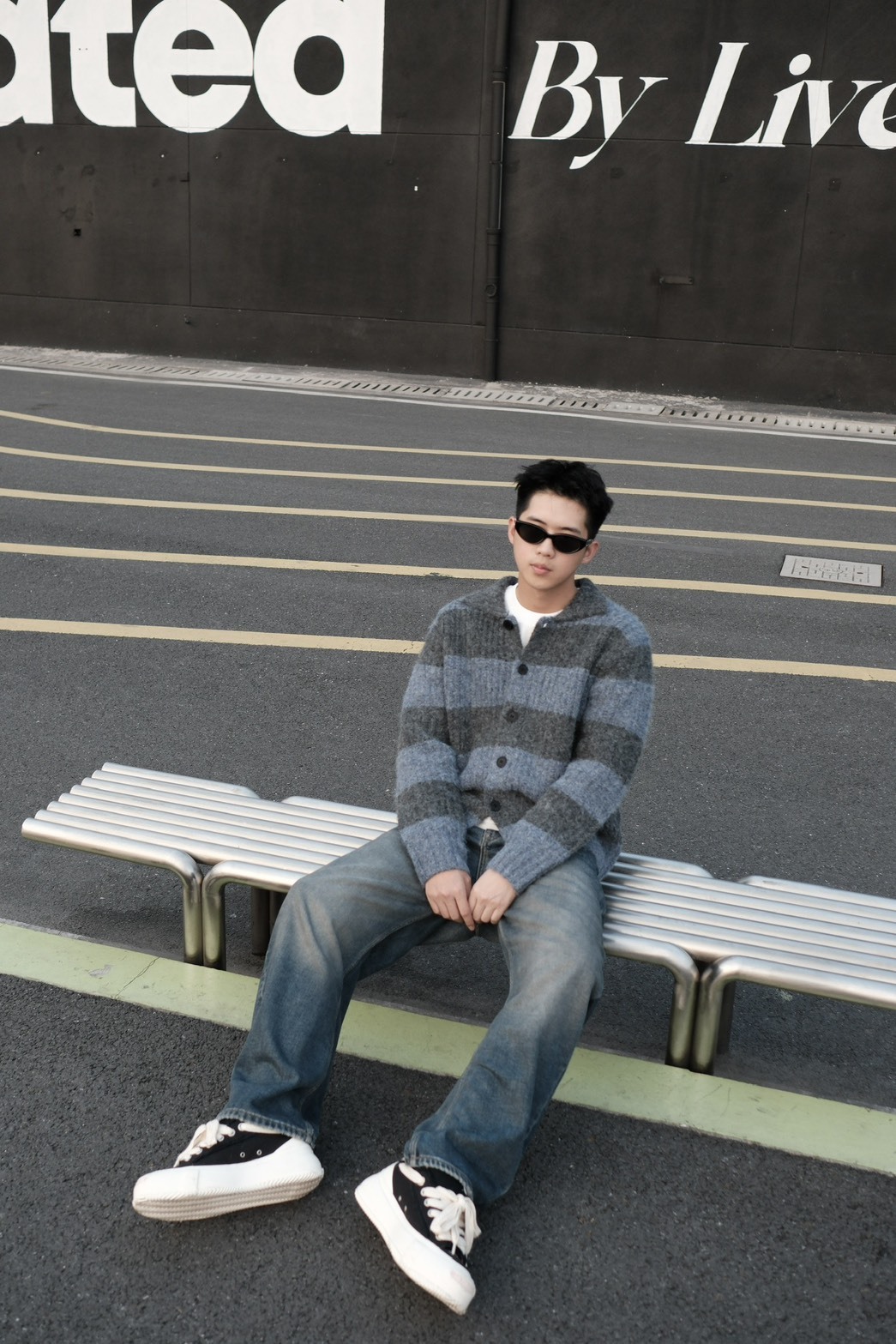 軟糯粗線條針織外套