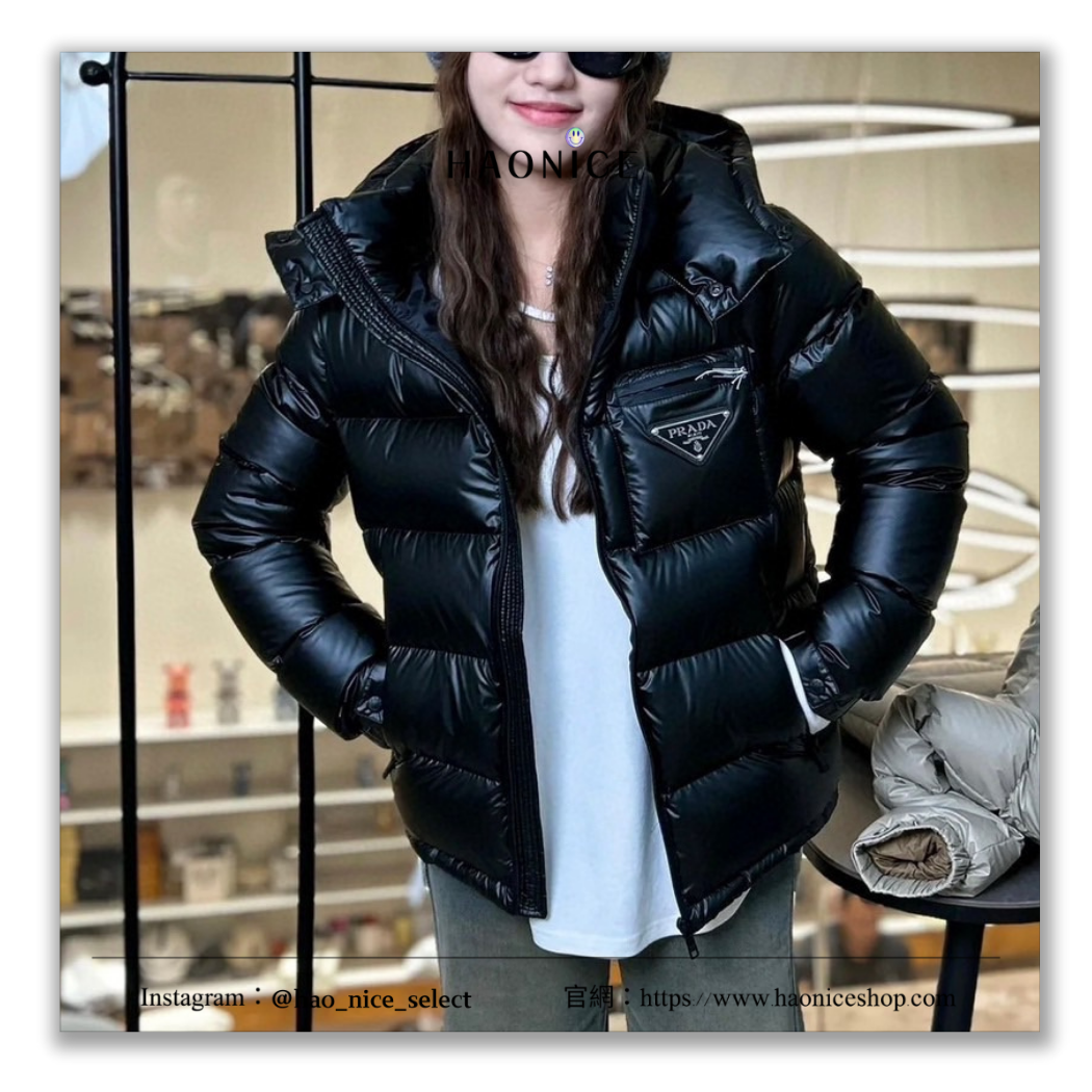 【HAO NICE】100%正品 PRADA 義大利精品🇮🇹經典標誌中長款亮面防風外套 羽絨外套