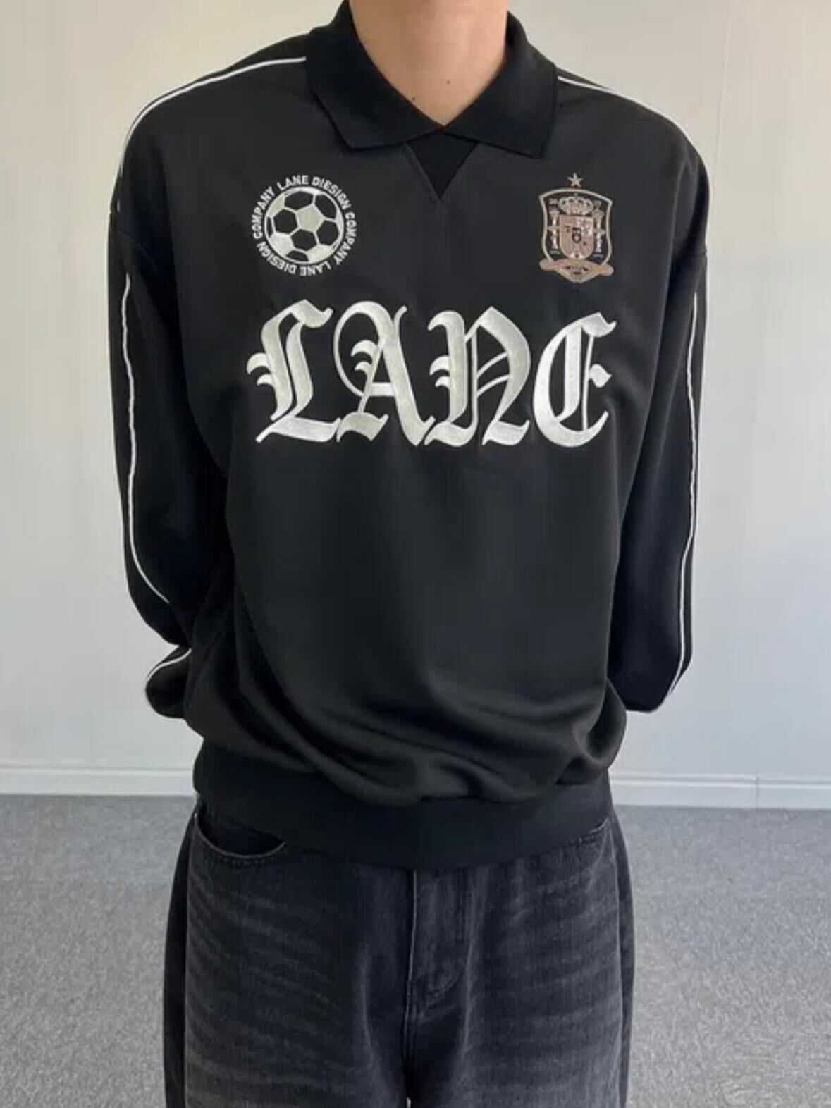 反領英文字圖案長袖衫 LANE-013T