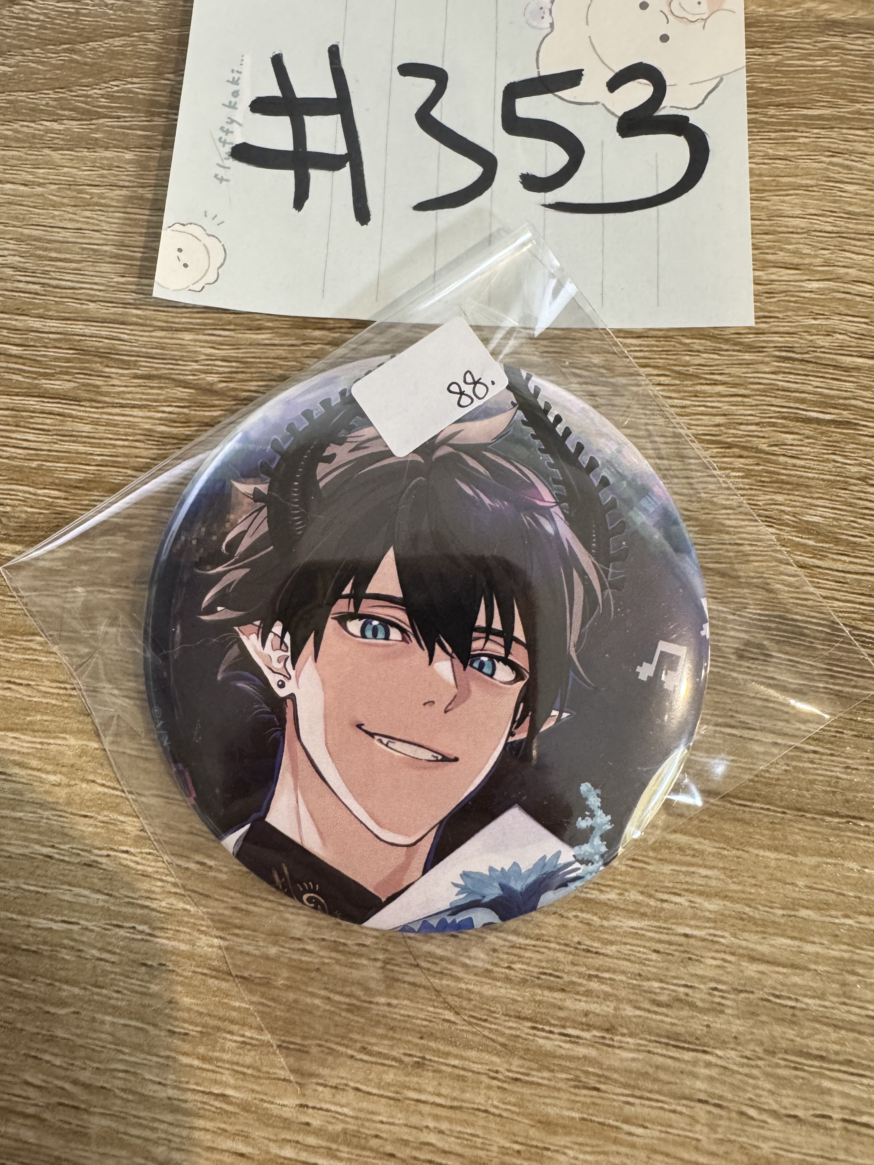 彩虹社 REN 襟章#353