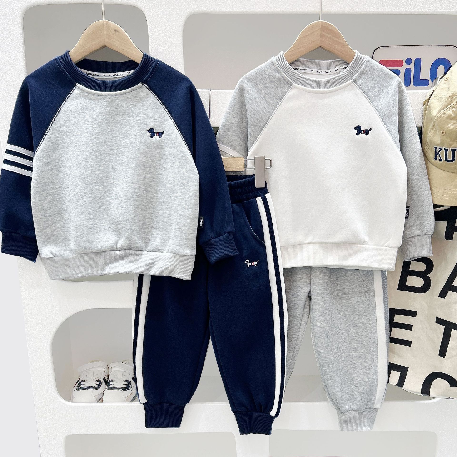 (兩件組) 插肩袖運動套裝 (上衣+長褲) 2色  110-150cm #TZ2025070303