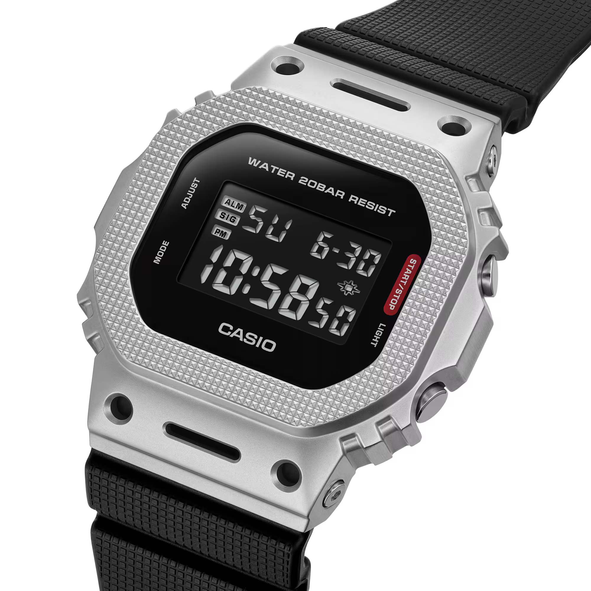 萬年鐘錶 - G-SHOCK  經典復古潮流不鏽鋼金屬系列電子錶 GM-5600M-1 錶徑 : 43.2 mm