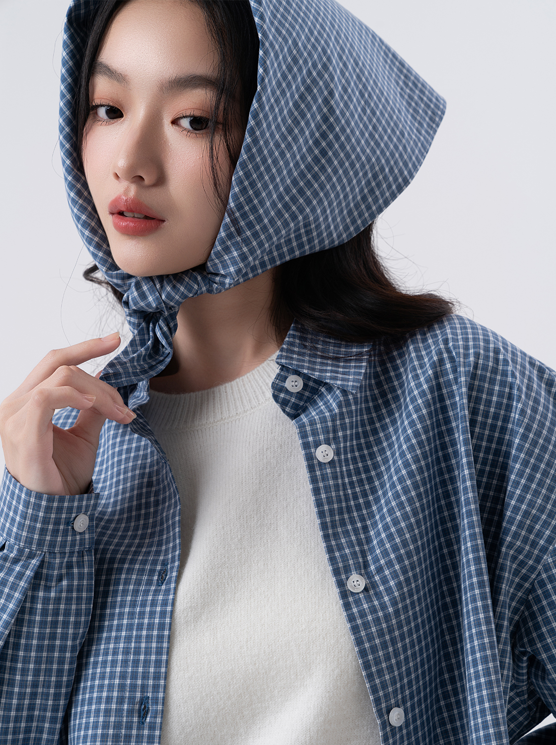 附方巾格紋長袖襯衫