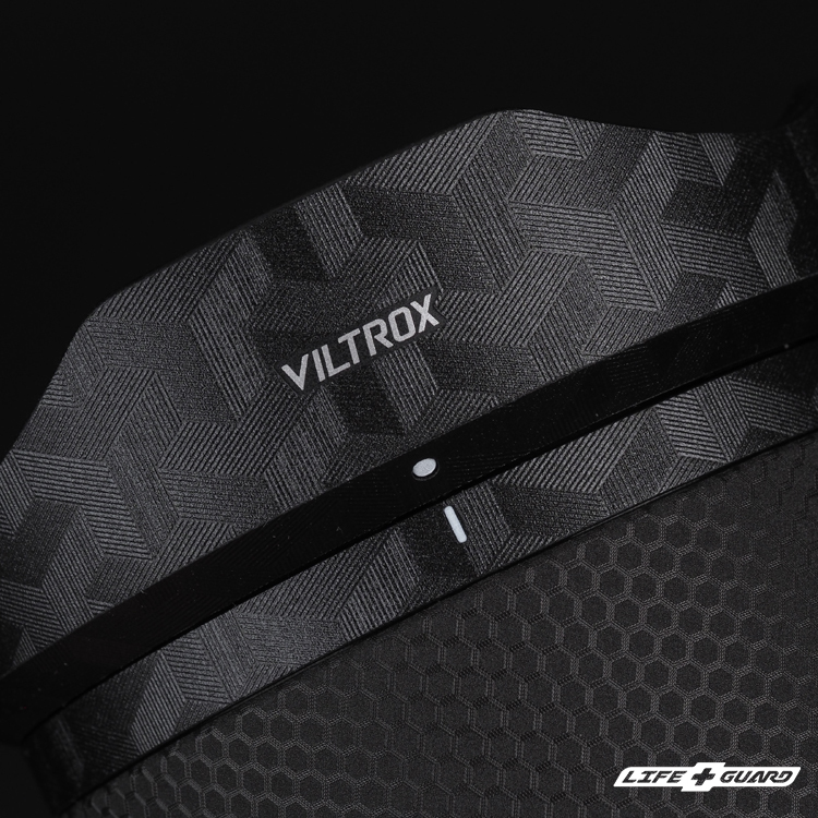 LIFE+GUARD Viltrox AF 20mm F2.8 STM ASPH ED IF 貼膜遮光罩展示圖，LIFE+GUARD 箭影黑風格設計