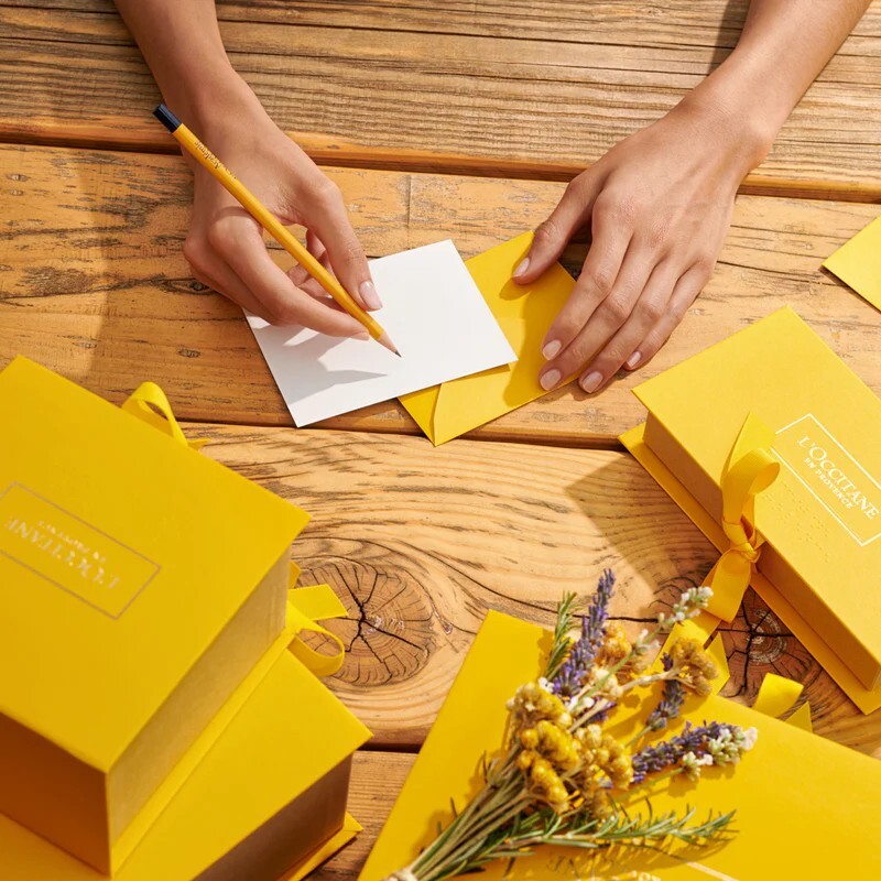 快速出貨 <2025聖誕限定🎄> L'occitane 歐舒丹彩球禮盒組🌟