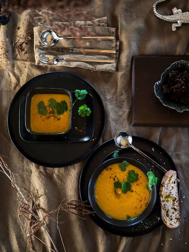 ByOn-Blackroot,18cm深碗,適合做為湯碗、甜點碗或是沙拉小碗