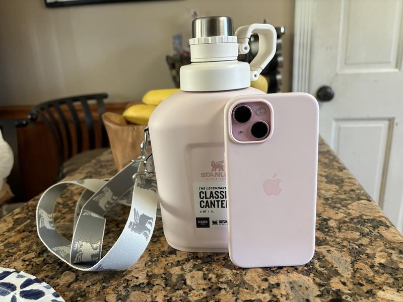 【預購】Stanley K120201  The Legendary Classic Canteen 1L (淺粉色)