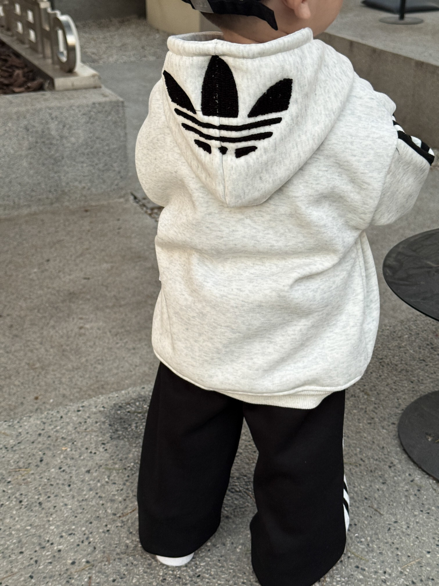 𝐀𝐝𝐢𝐝𝐚𝐬 毛巾繡花毛圈/奧粒絨連帽衛衣褲套裝