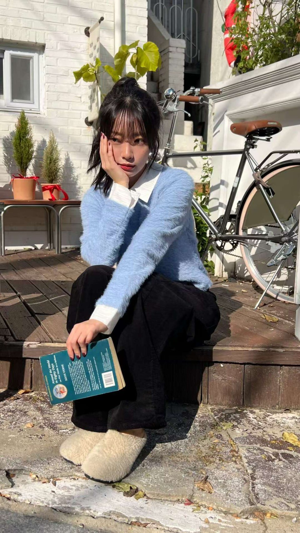 有領毛毛針織衫