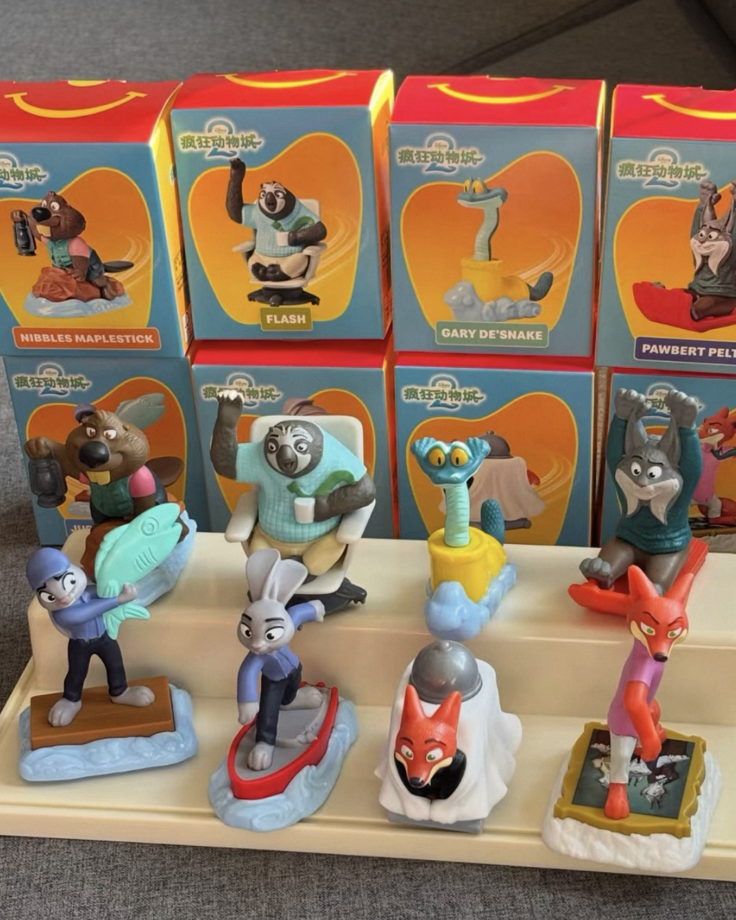 <正版授權>海外麥當勞 x 動物方城市2 聯名 玩具 公仔 擺件 共8款