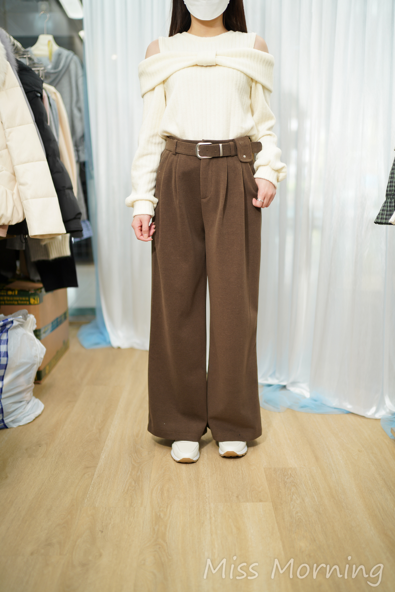 小露肩款上衣(14953)