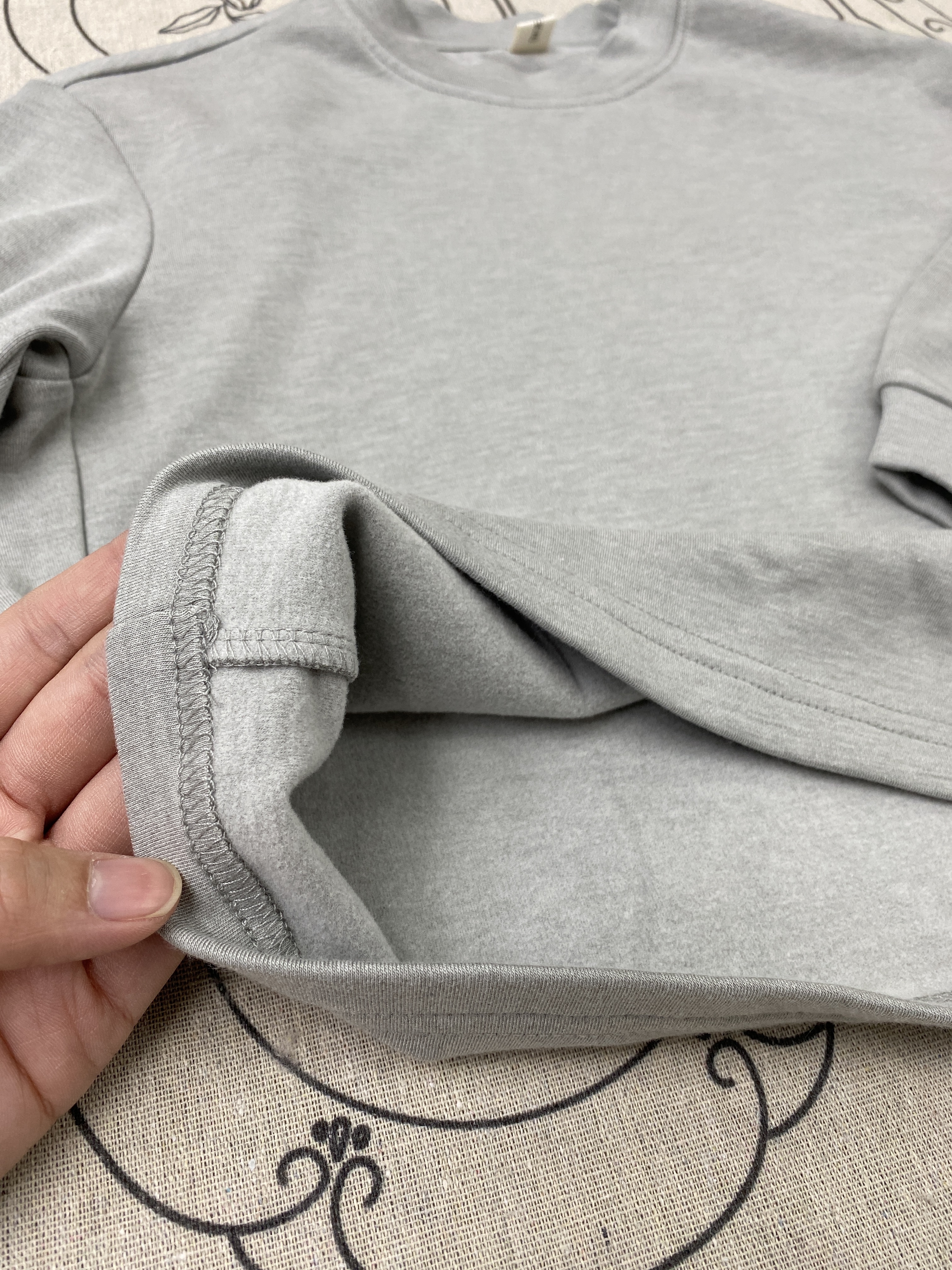 A03728磨毛簡約素T