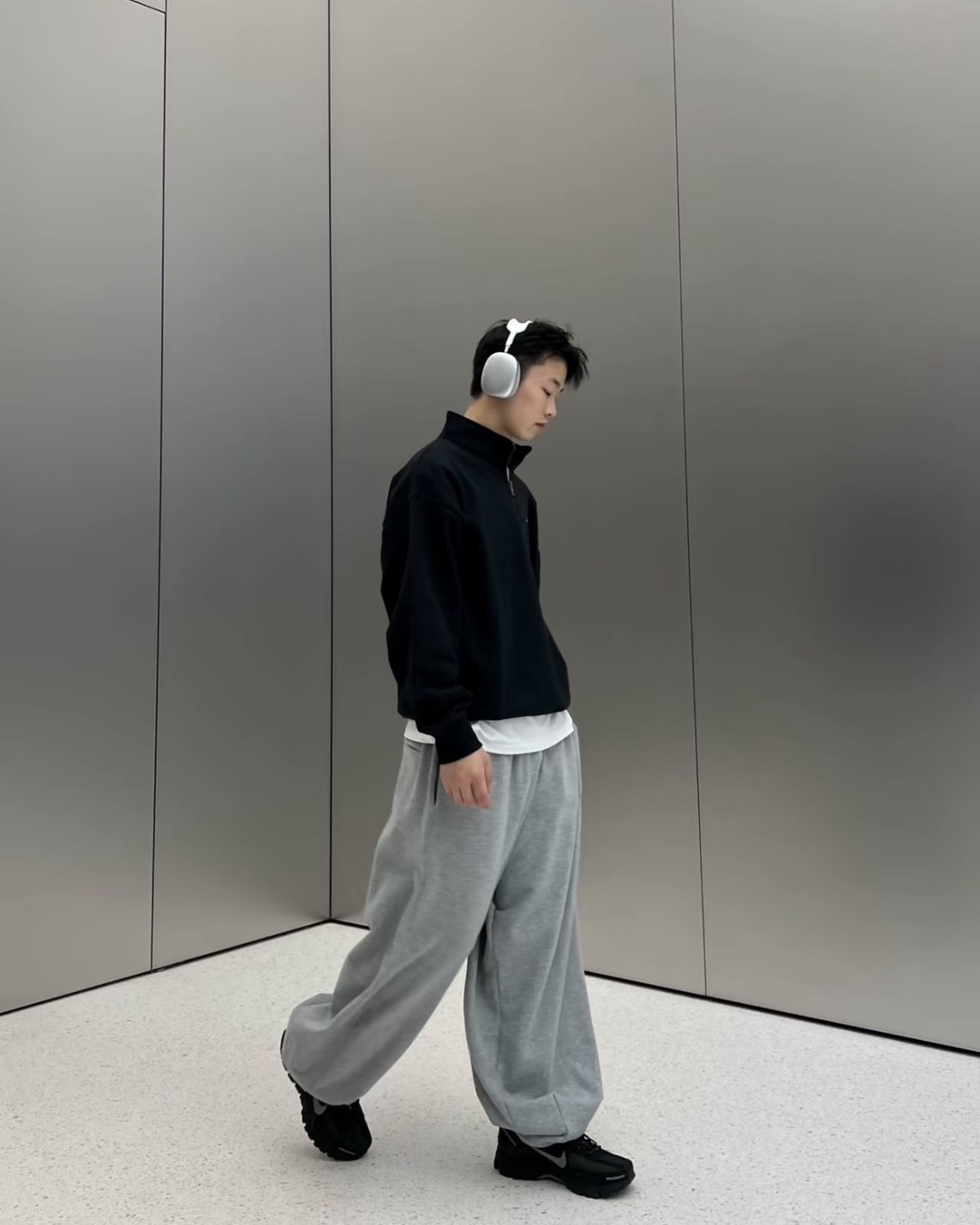 <慵懶時尚> NIKE OVERSIZED PANTS 純色棉褲 男女同款