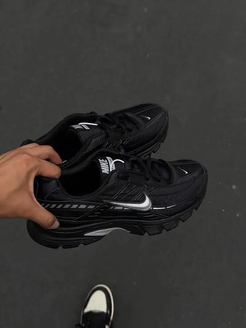 KTQ STORE ‧ Nike Initiator 復古黑銀 黑魂 黑武士 IB4595-001