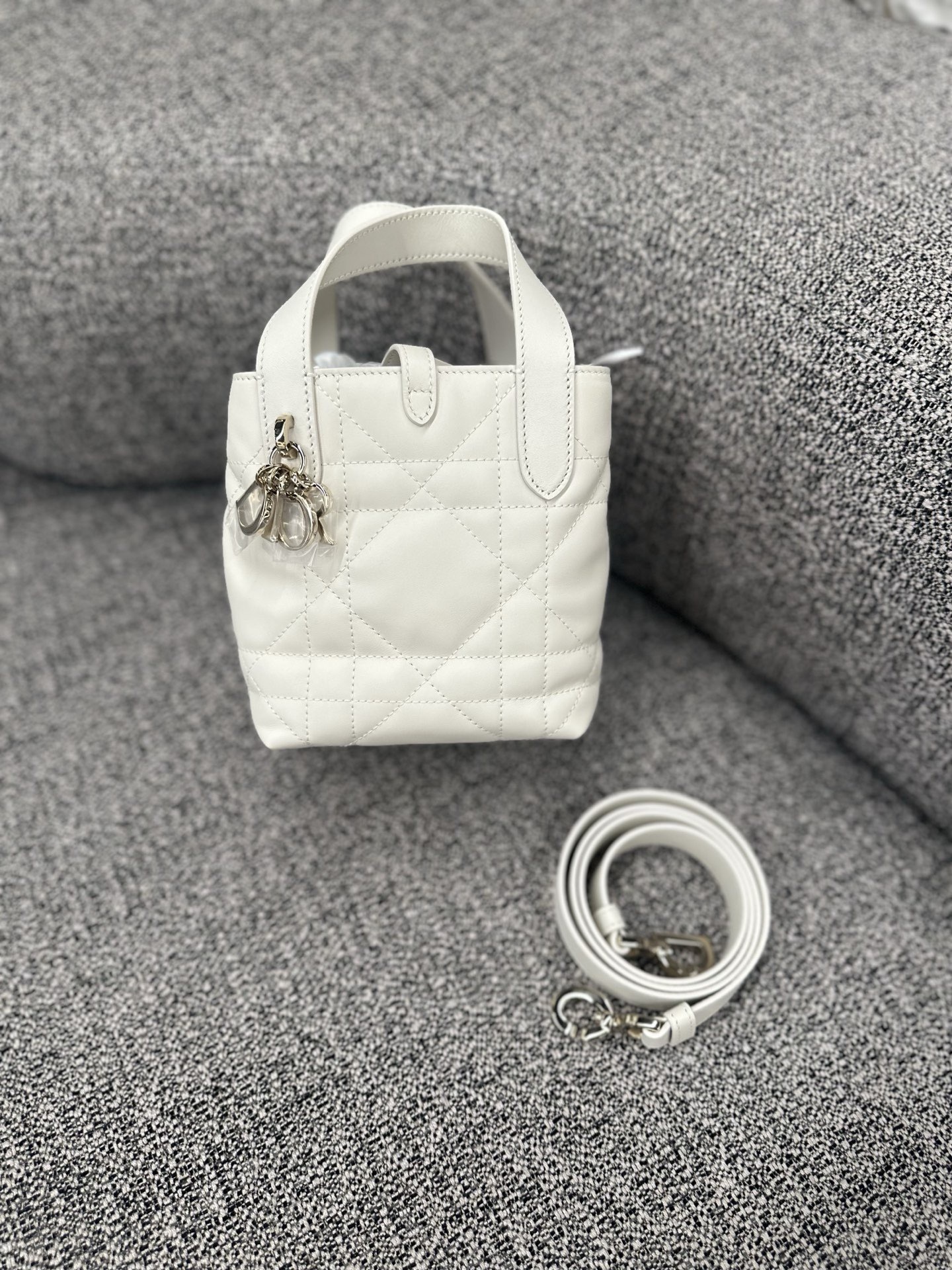 歐洲直送 CHRISTIAN DIOR  斜背袋 S6100OSNW-030