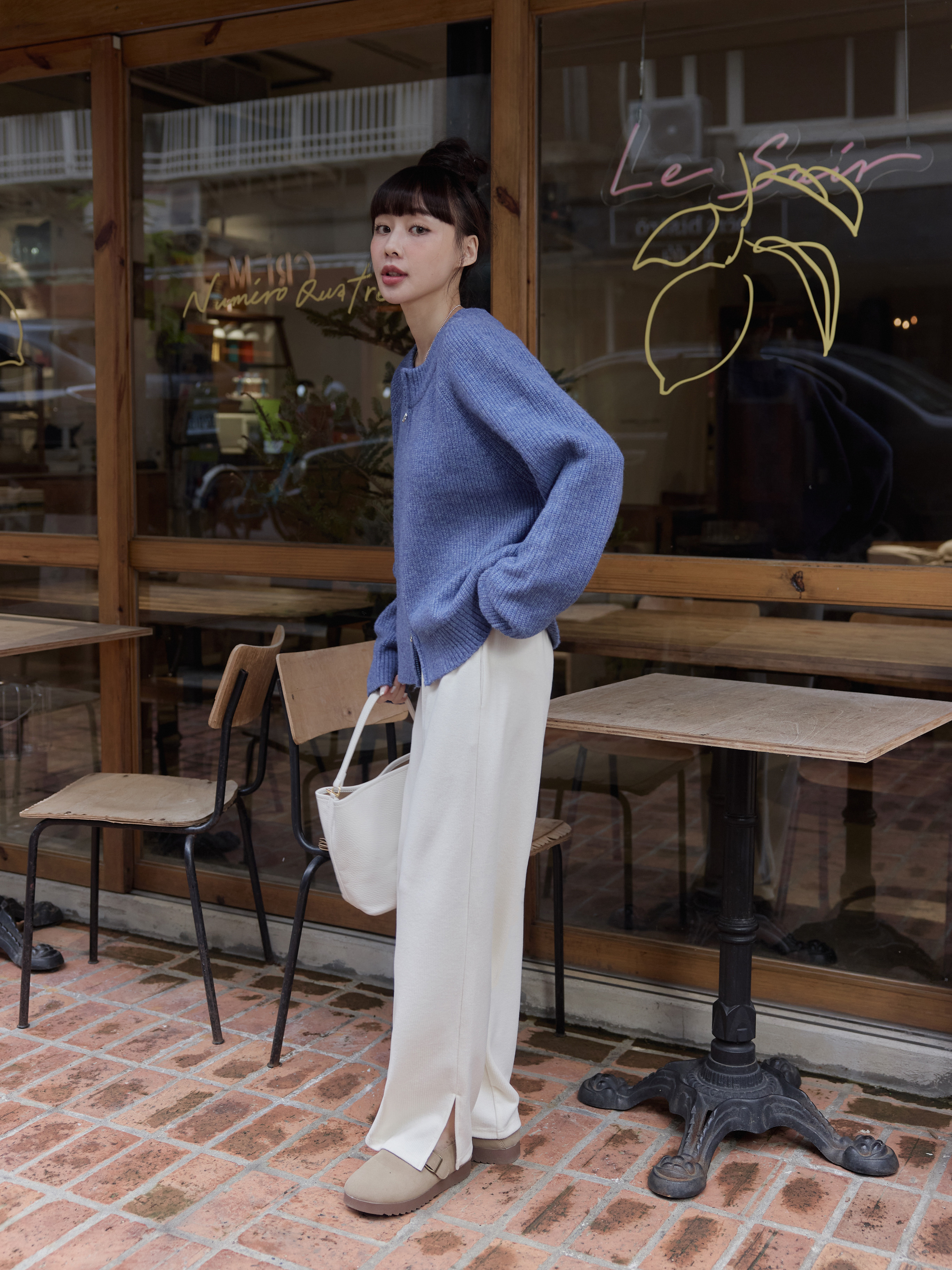 1120chu_1079.jpg 1120chu_1079.jpg