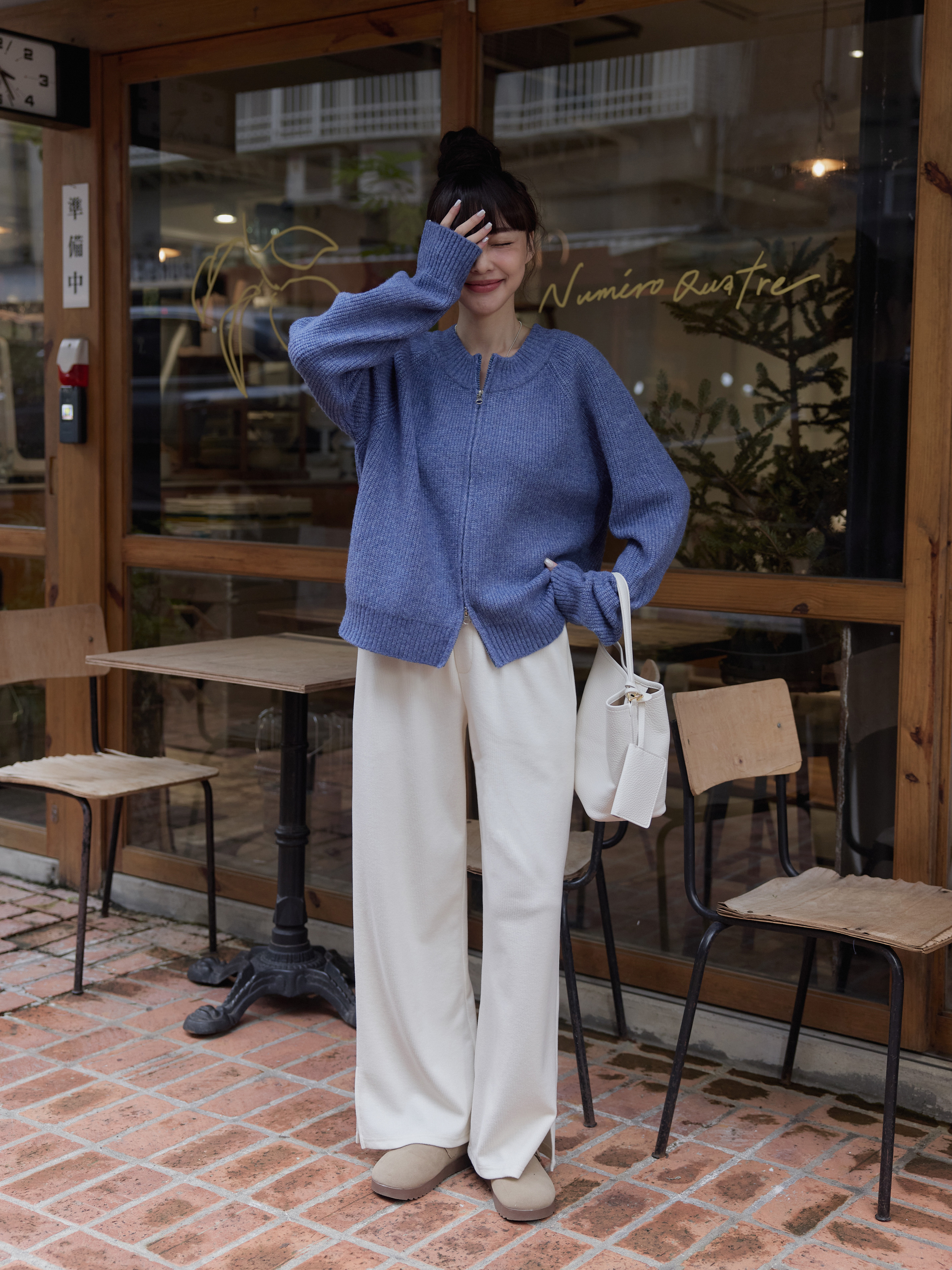 1120chu_1074.jpg 1120chu_1074.jpg