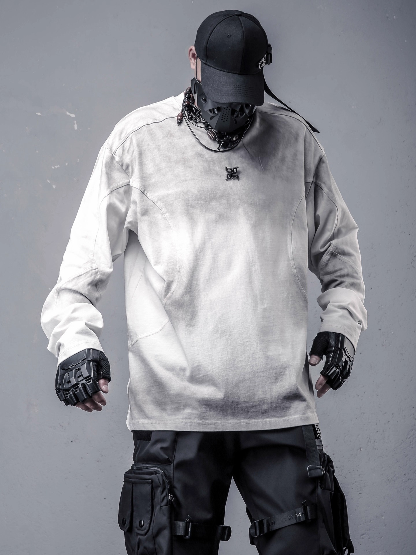 𝙏𝙀𝘾𝙃𝙒𝙀𝘼𝙍 廢土美式高街拼接圓領衛衣