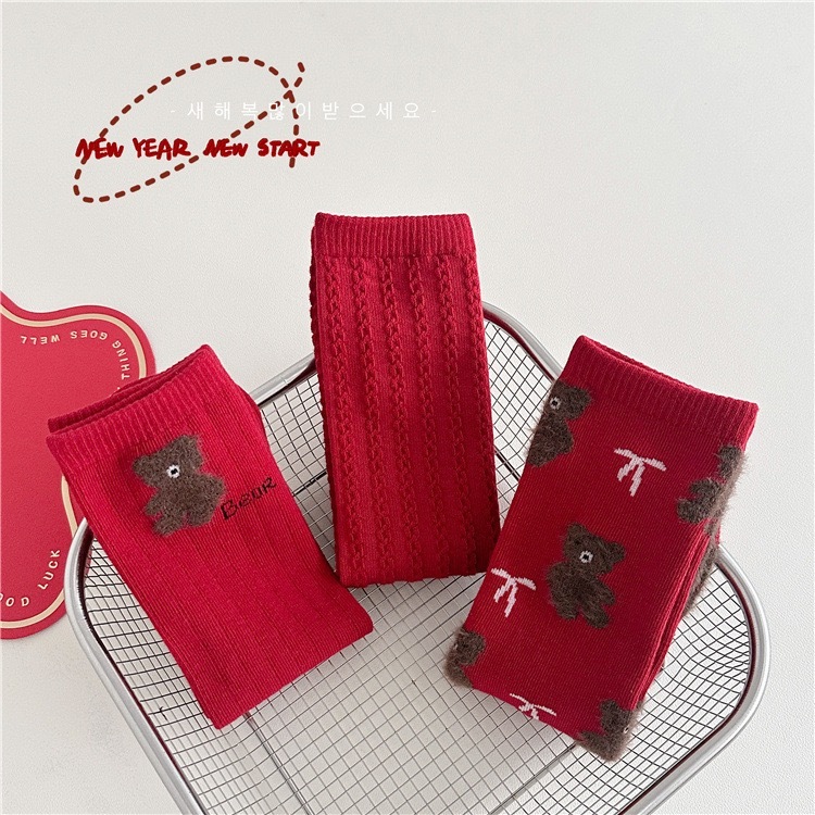 大紅熊熊中筒襪