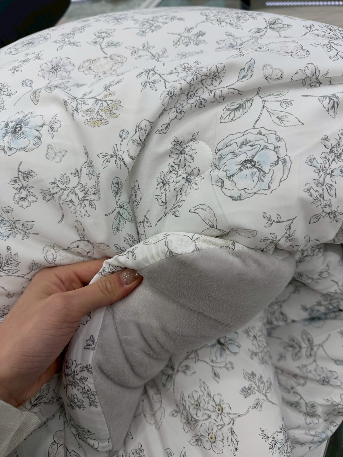 D89雙面保暖兔兔冬被