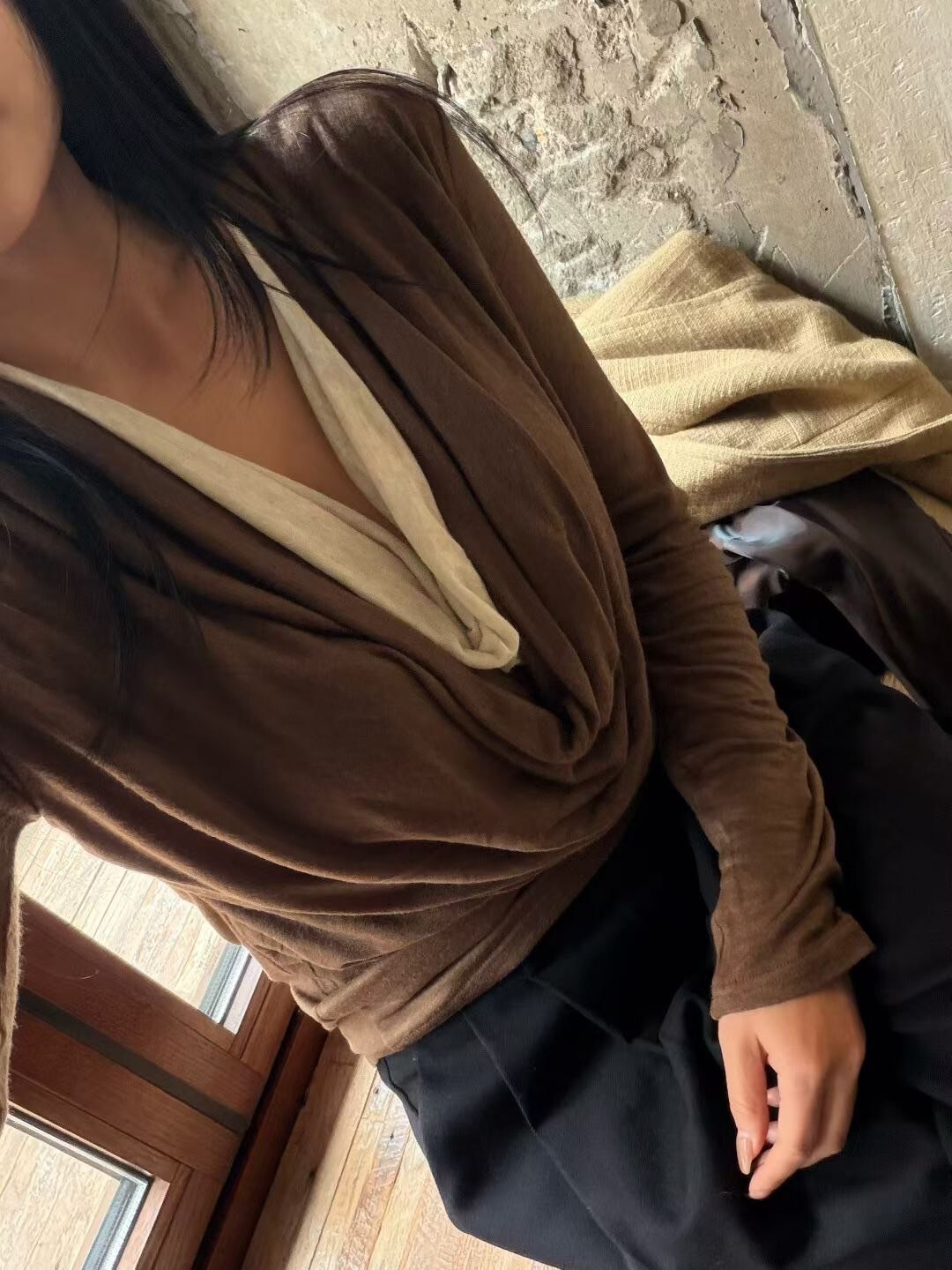 配色假兩件垂墜領口造型長袖上衣 / 3色