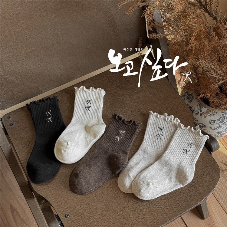 蝴蝶結木耳捲邊襪