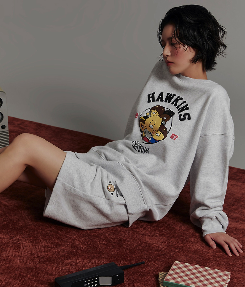 【怪奇物語ＸKakao Friend 聯名早鳥預購優惠🔥 】怪奇物語ＸKakao Friend 霍金斯五人組 HAWKINS 大學tee 男女可穿