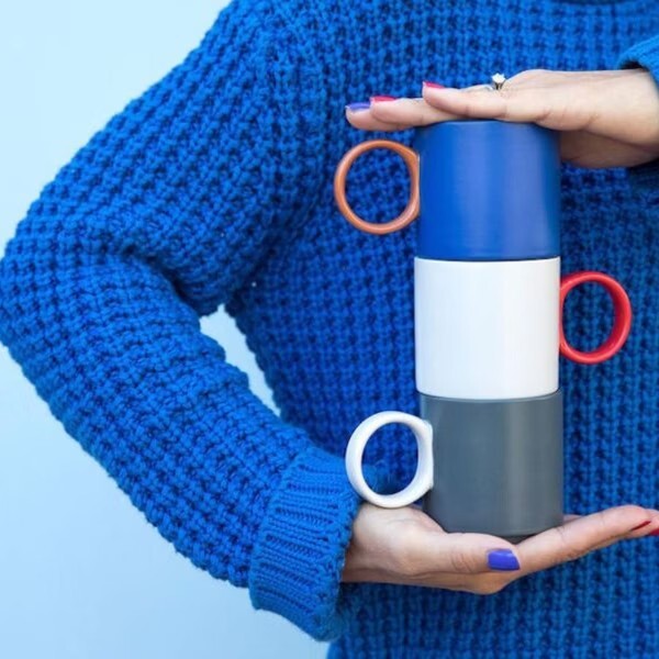 ByOn-Noor 復古馬克杯,設計大膽具潮流性,色彩明亮活潑,呈現北歐人對於色彩運用的特有風格