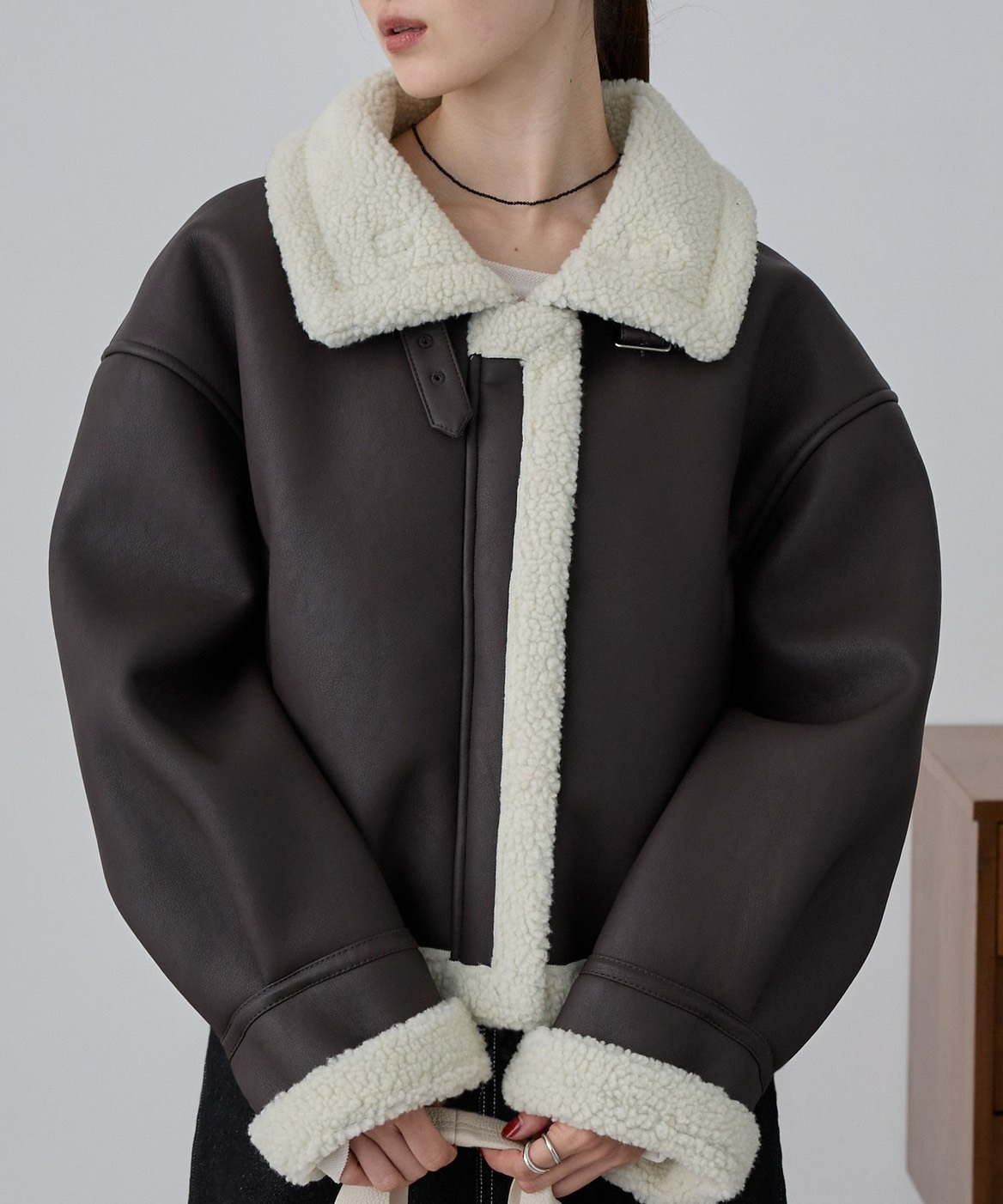 <2折入手??>日本 Nui Nullu 羊羔毛 立領 翻領 短版 皮衣 皮外套 三色