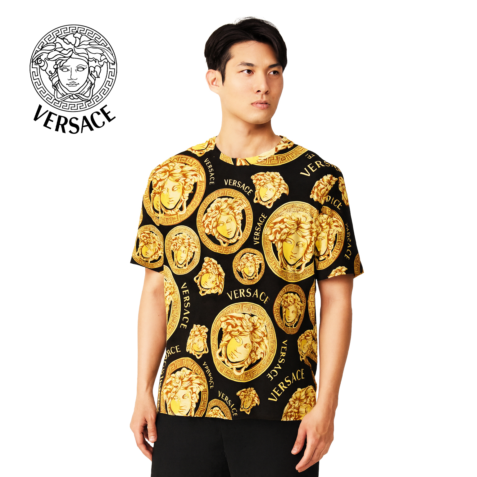 【Versace 凡賽斯】VRS-B007-1-金色人頭黑T (M)