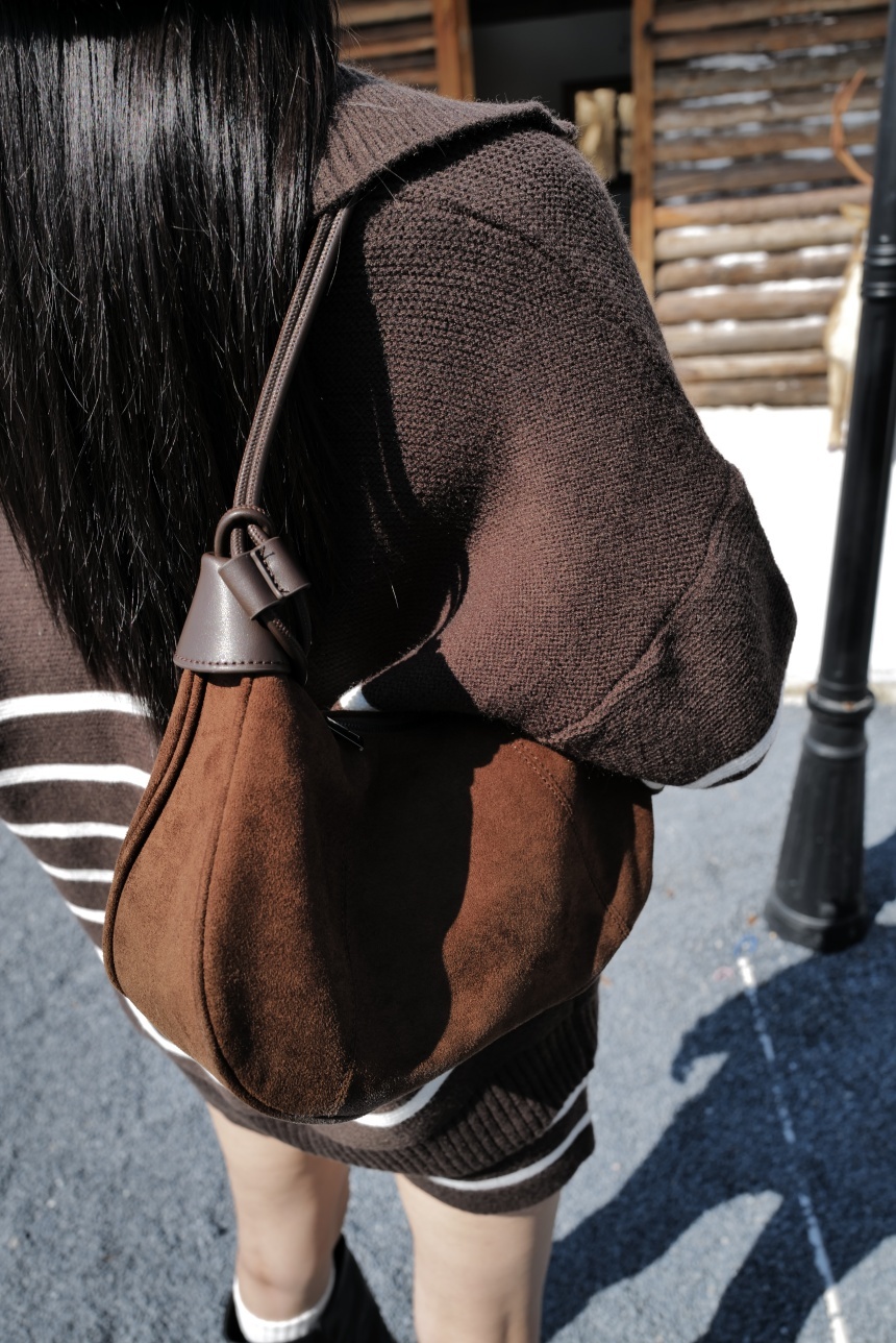 麂皮拼皮革小包*3色