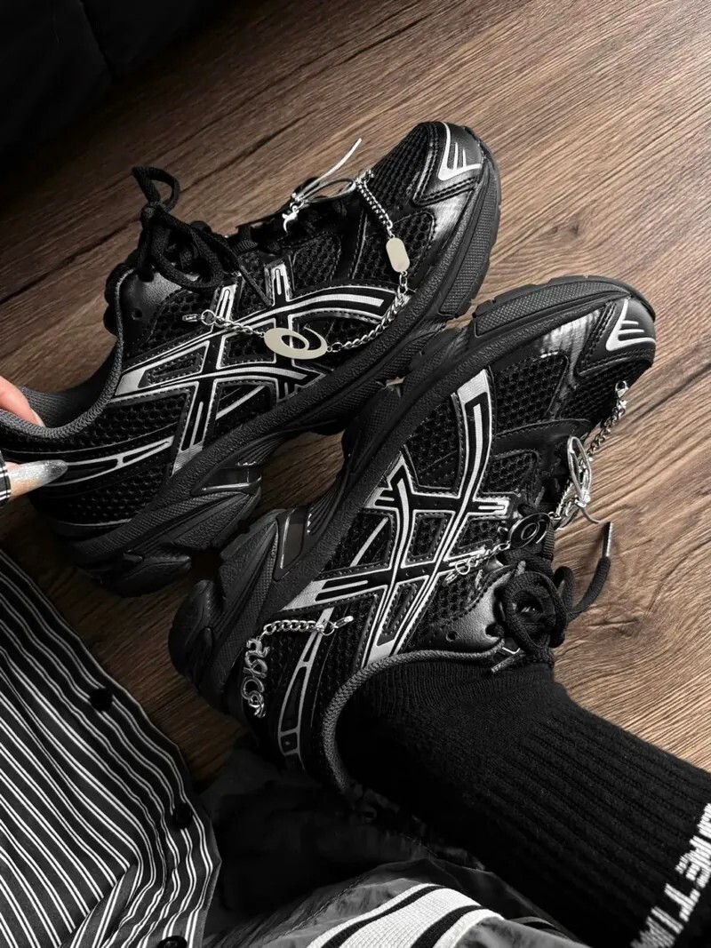 〈亞瑟士千禧風滿滿⛓️〉ASICS GEL-1130 復古球鞋 液態黑銀