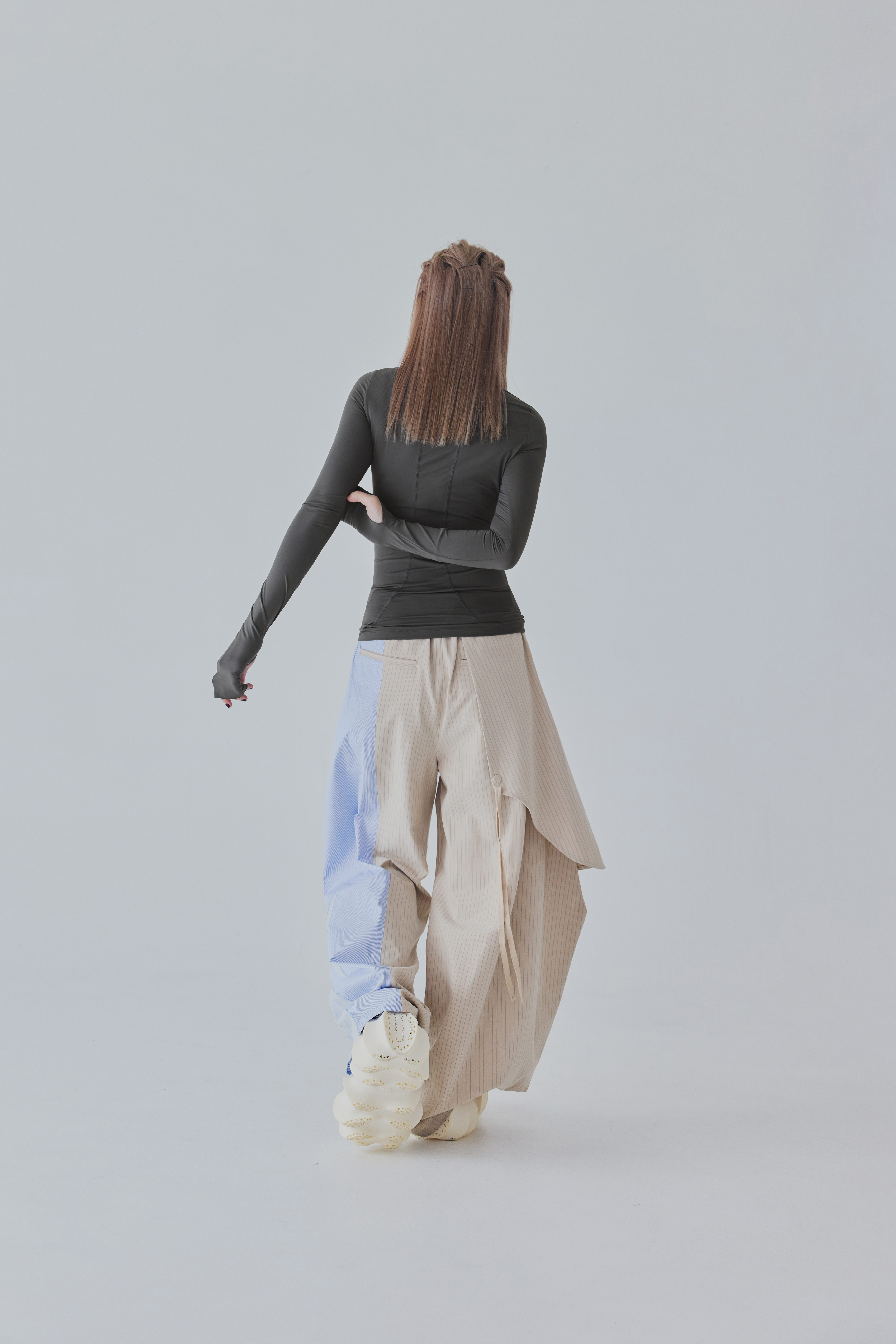 Formline Base Layer｜Charcoal