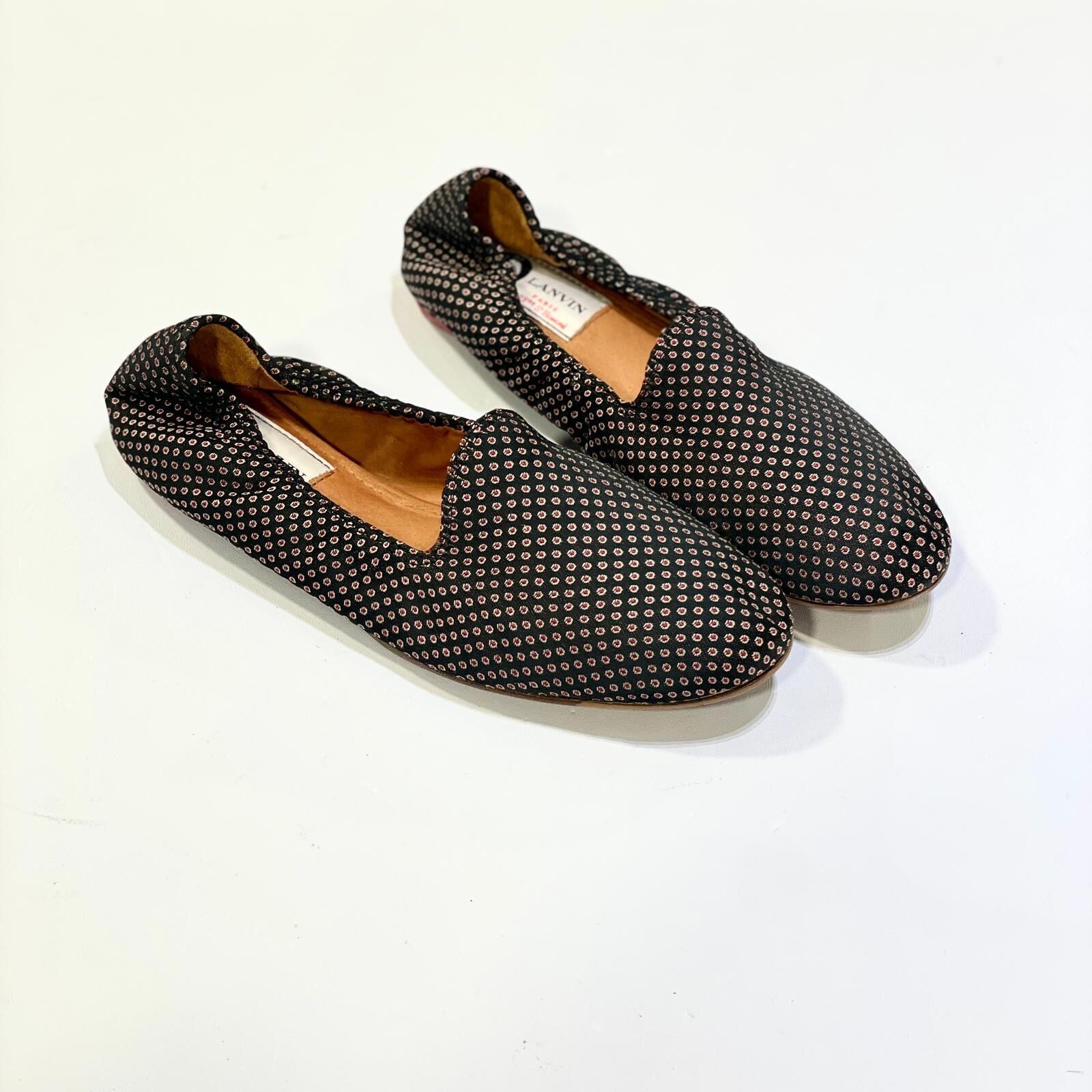 只有35碼~全球最抵!!! 全新LANVIN FLAT SHOES , 黑啡色棉緞配粉色波點, 浪凡平底鞋, #BRAND NEW #香榭站正品