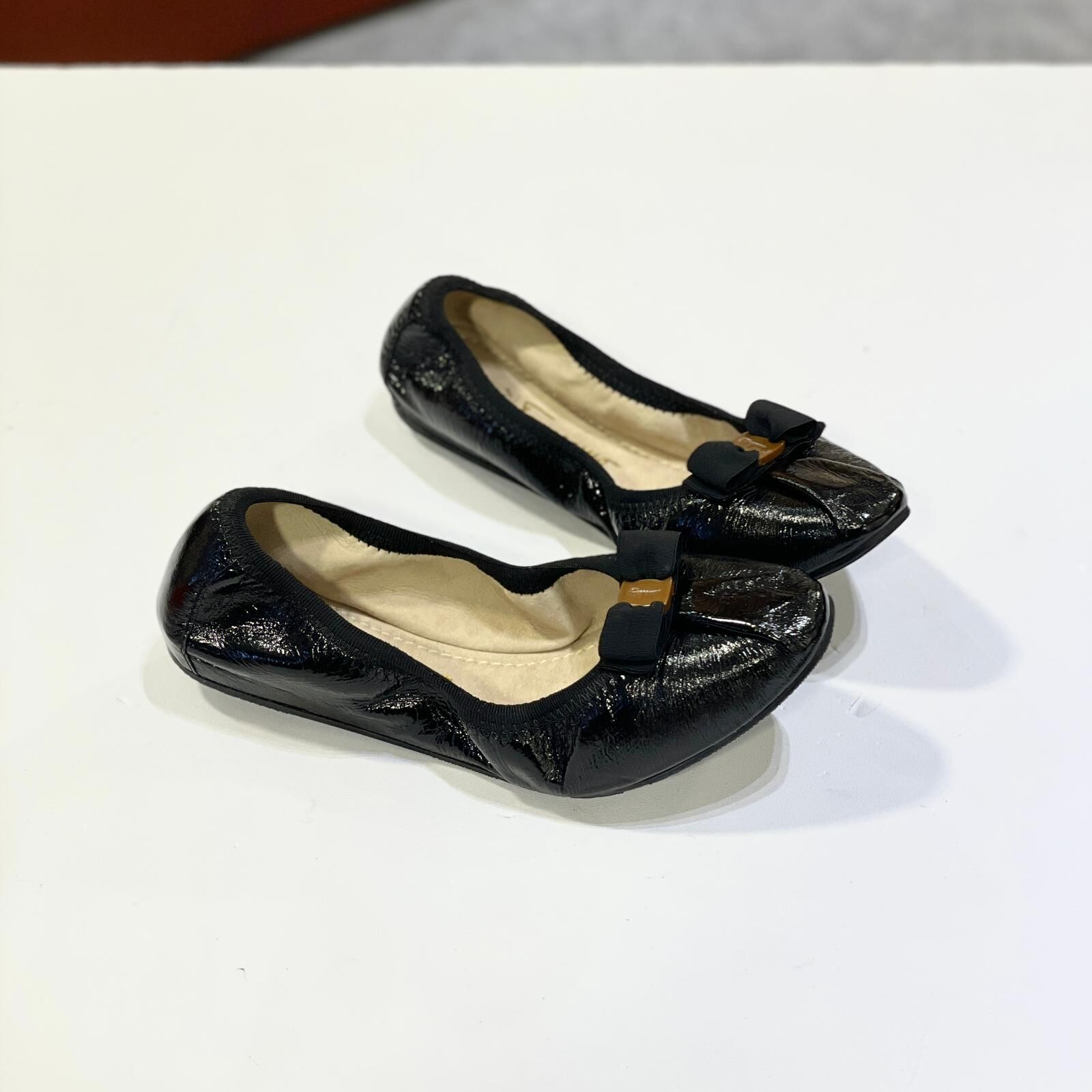 只有35碼~全球最抵!!! 全新FERRAGAMO FLAT SHOES 黑色小羊皮蝴蝶結,菲拉格慕芭蕾舞鞋 #BRAND NEW #香榭站正品