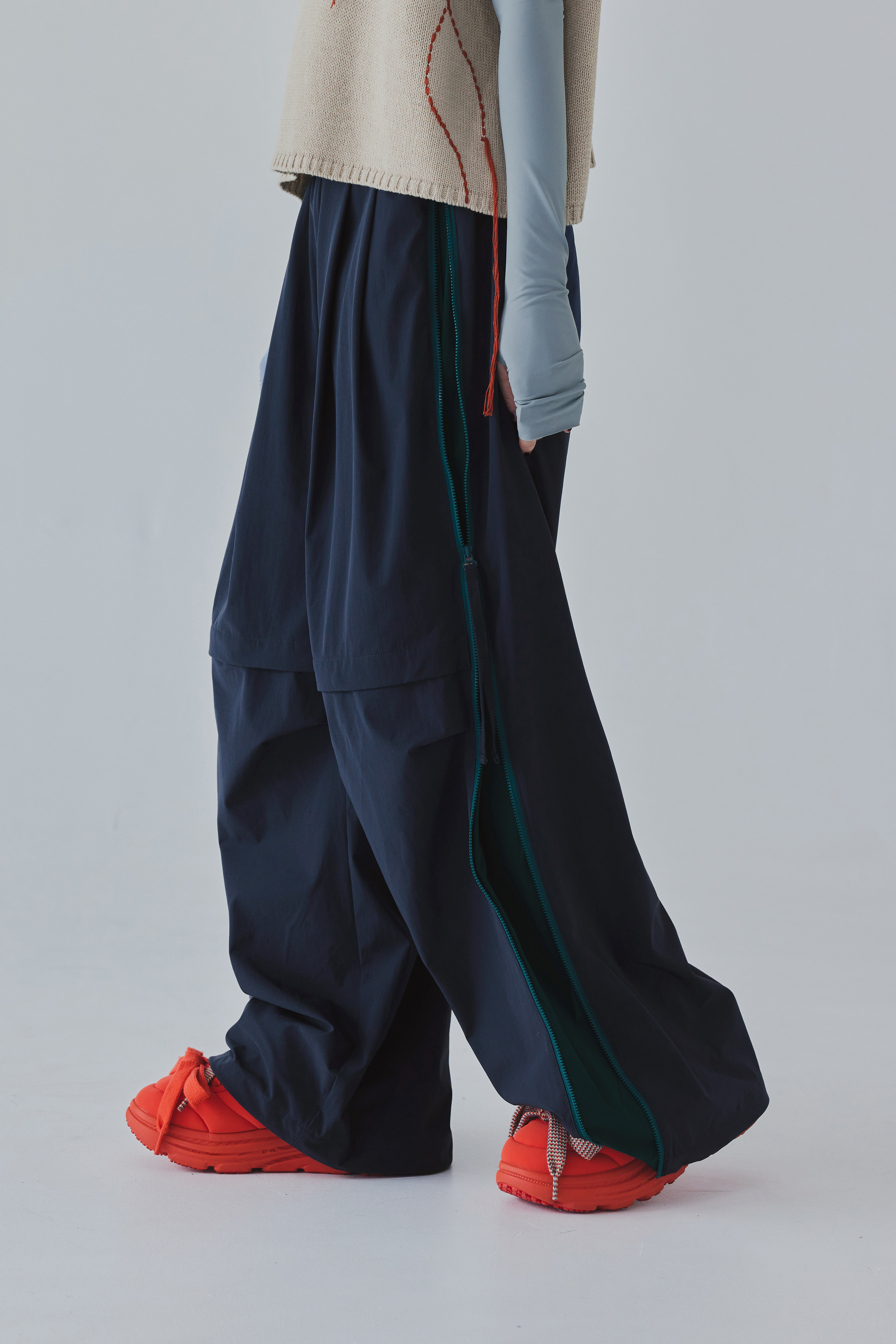 Colorblock Zipper Trousers｜Deep Ocean