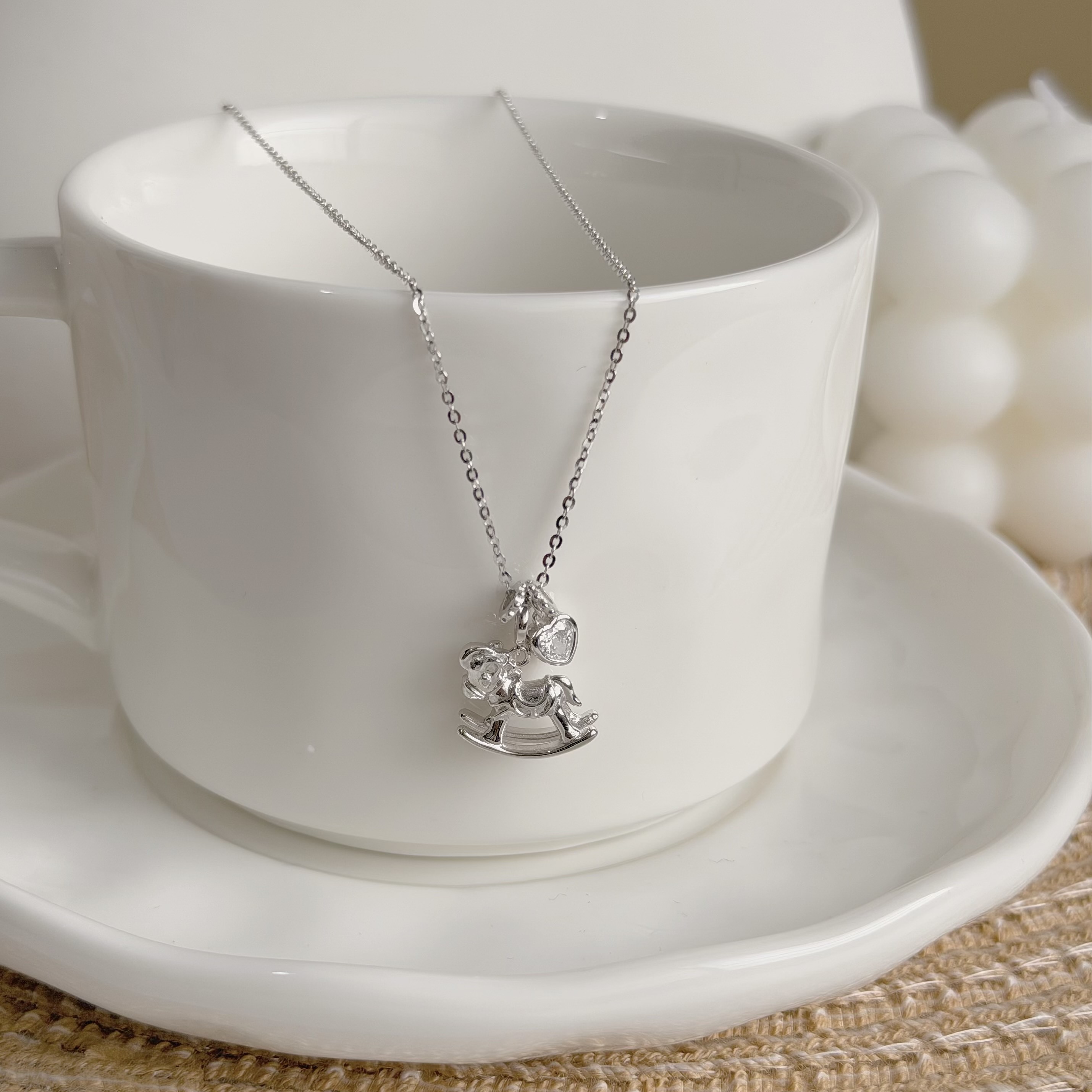 Y292【輕奢】愛心小木馬純銀鎖骨鏈