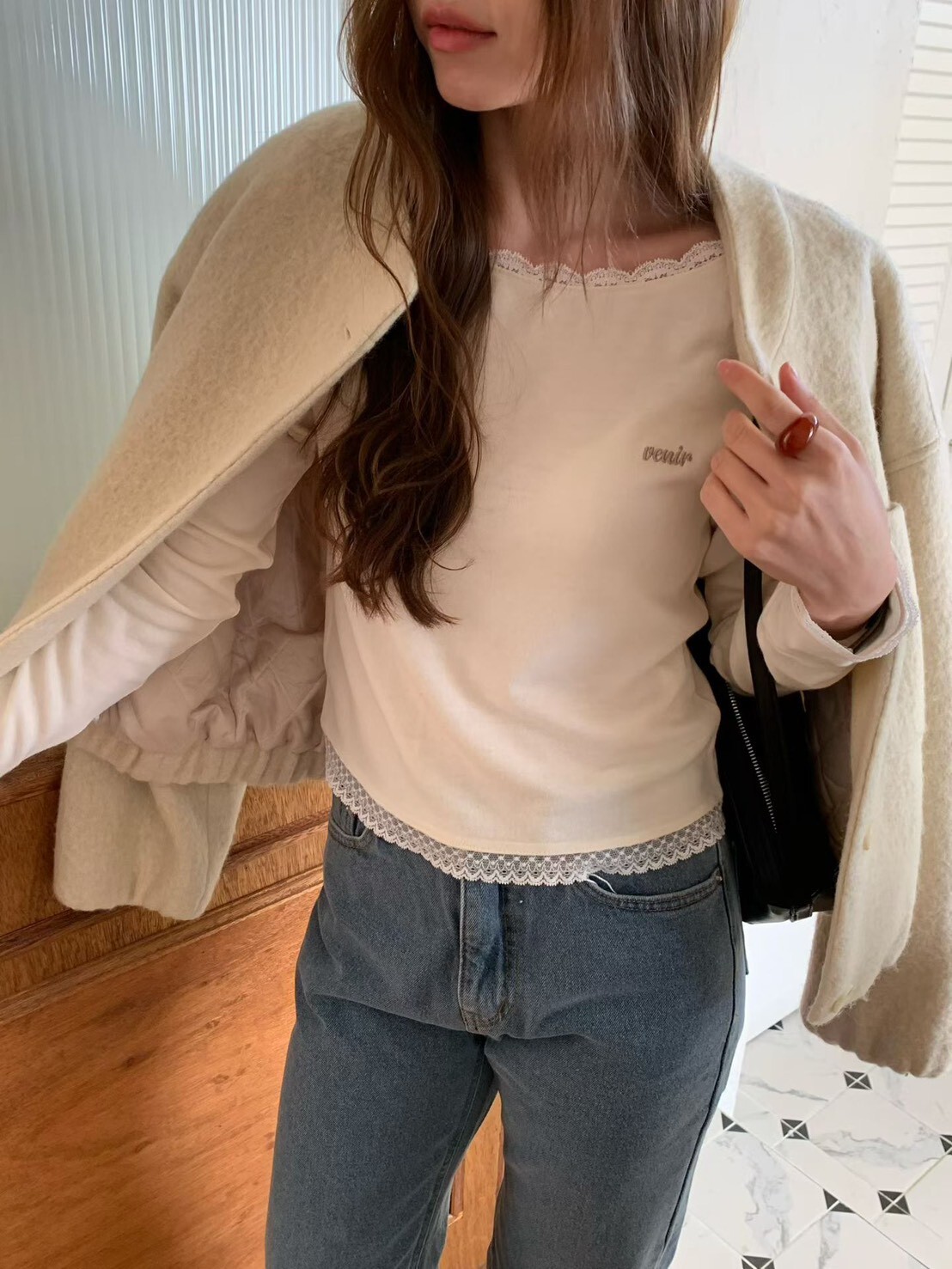 蕾絲邊羊毛混紡T