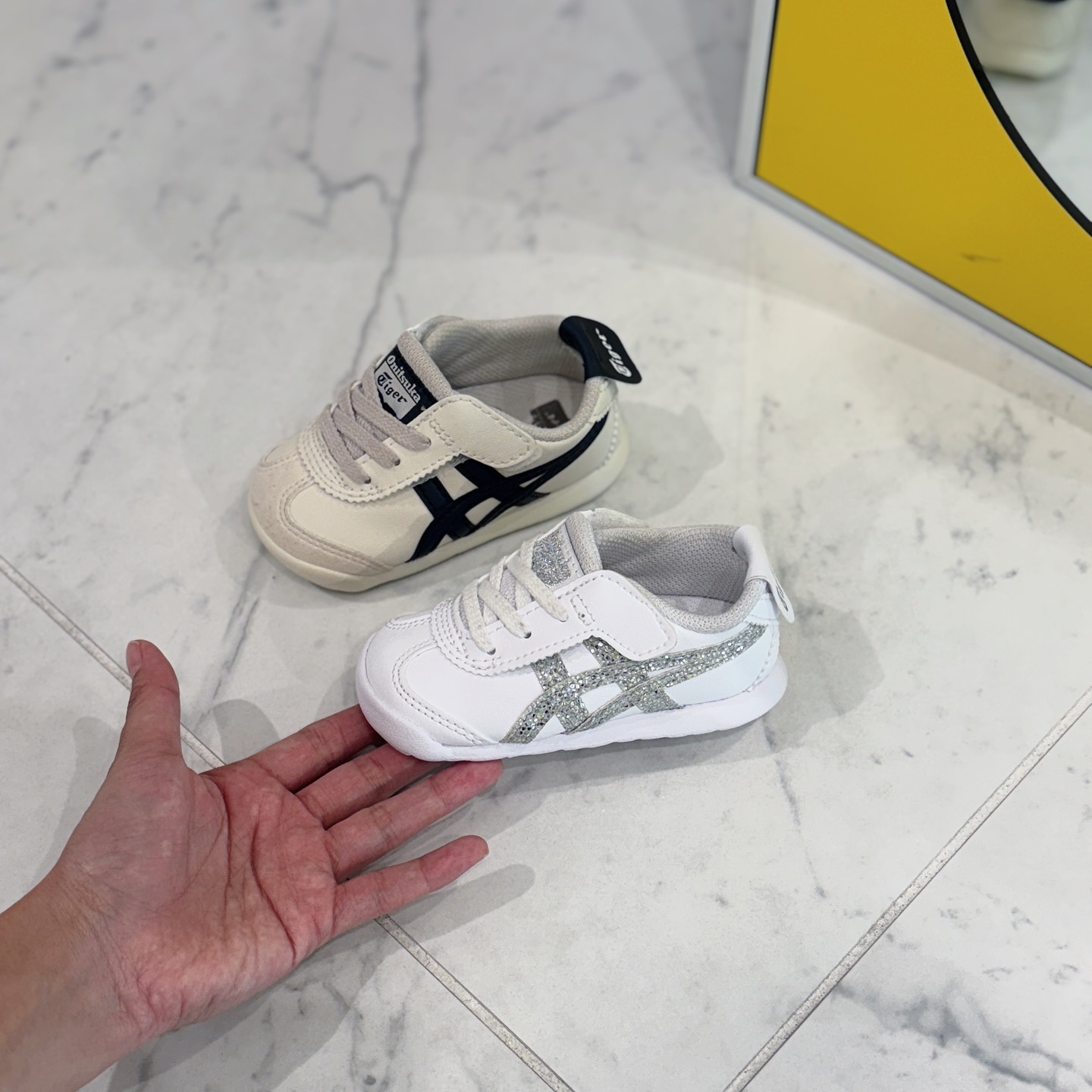 Onitsuka Tiger Mexico 66 Kids 白銀 銀粉 魔鬼氈 鬼冢虎 小童 中童 童鞋 1184A173-101