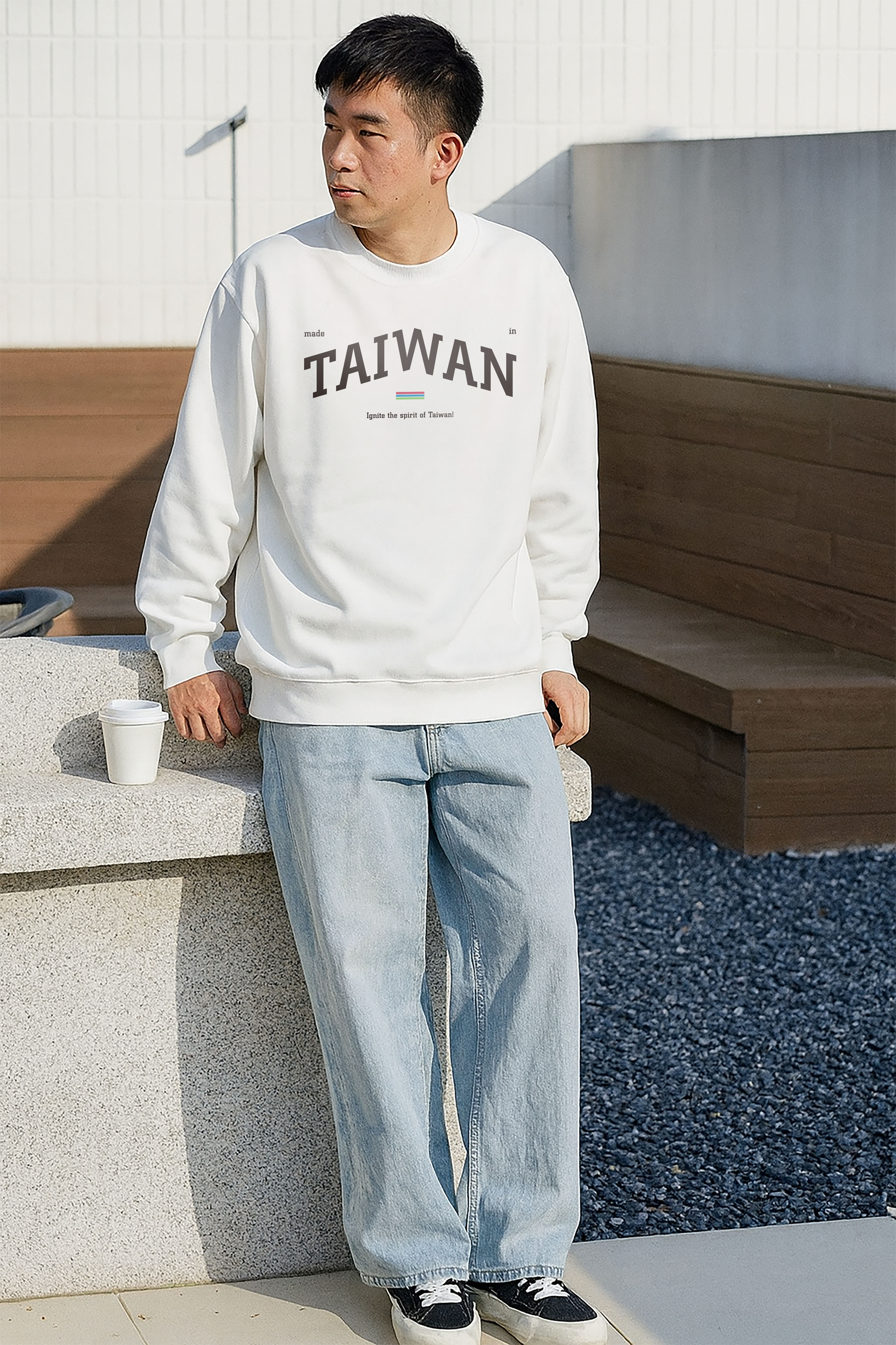 BDK.製造 - made in TAIWAN - 大學T〈BDK2529〉