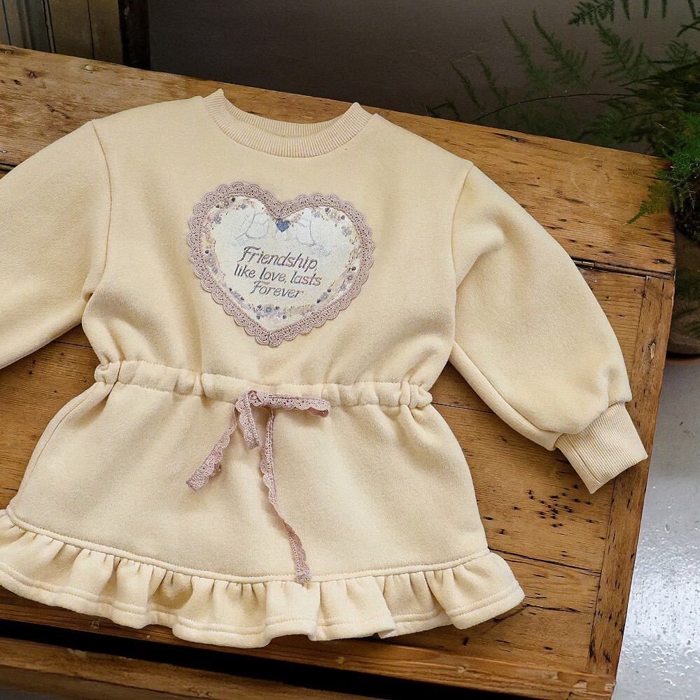 【現貨】140 FLO 黃色愛心蕾絲荷葉洋裝