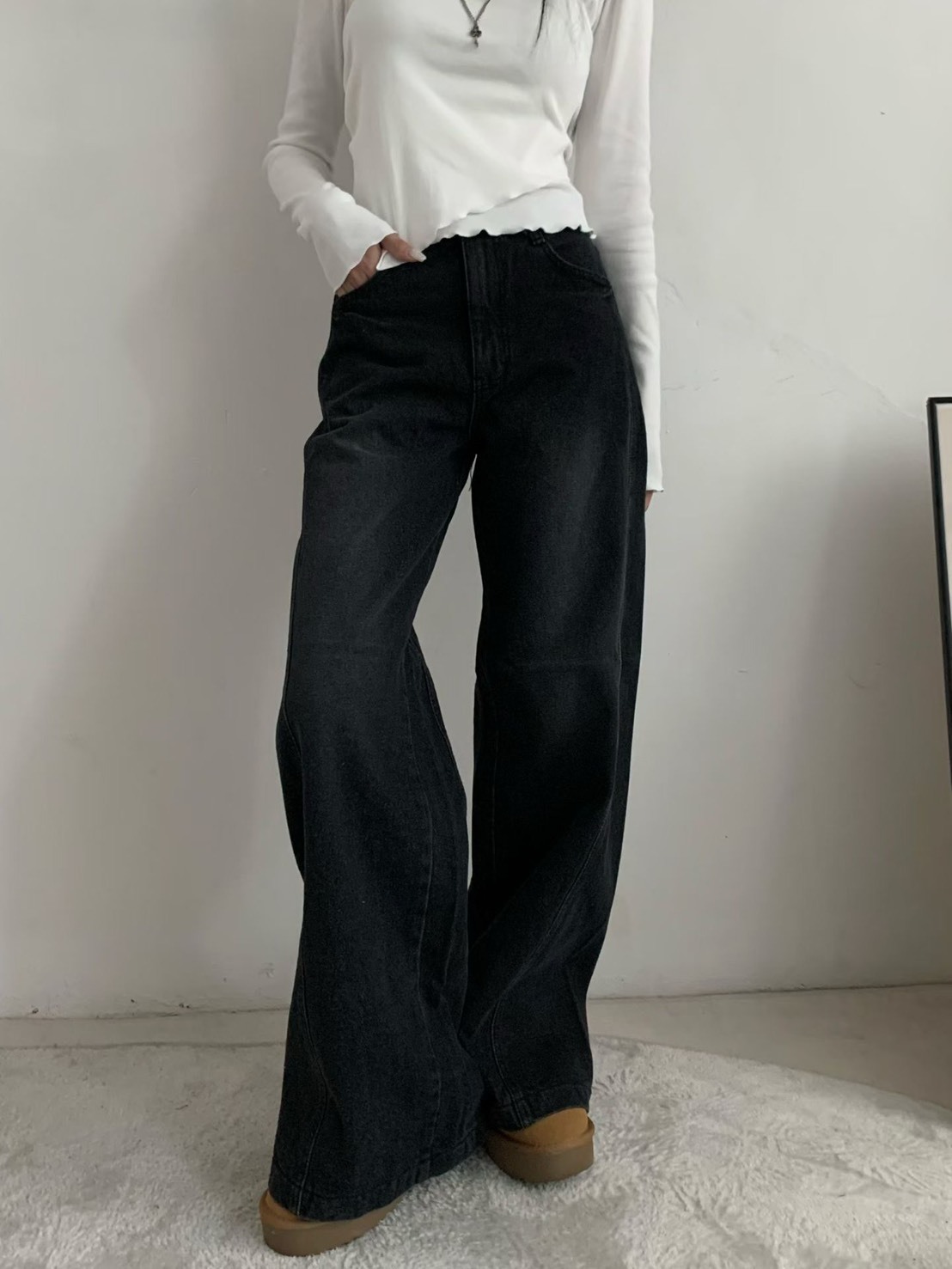 彎刀寬管牛仔長褲